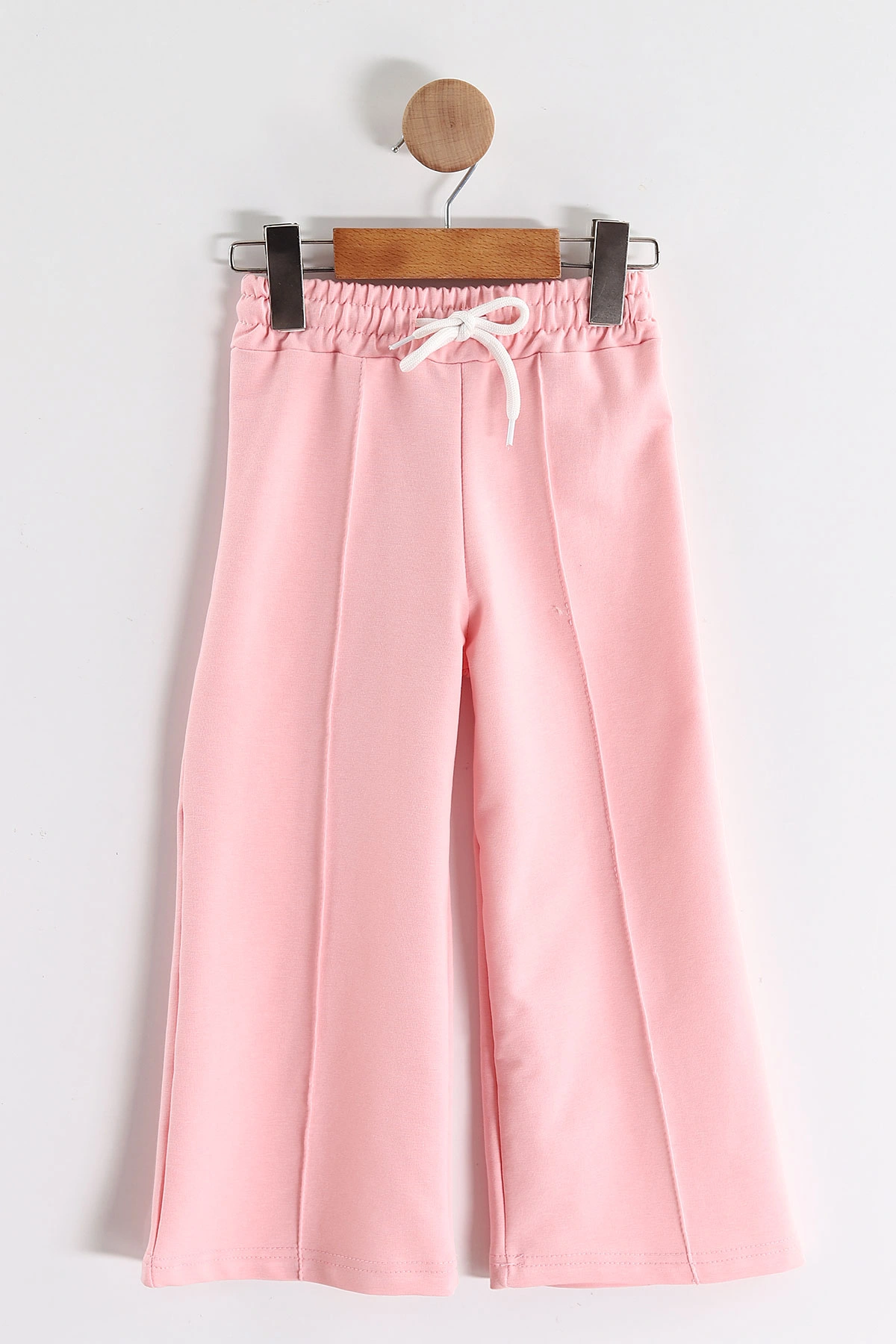 Pembe (3-10 Yaş)Pullu Çiçek Aplikeli Çimalı İki İp Kız Çocuk Takım 433673