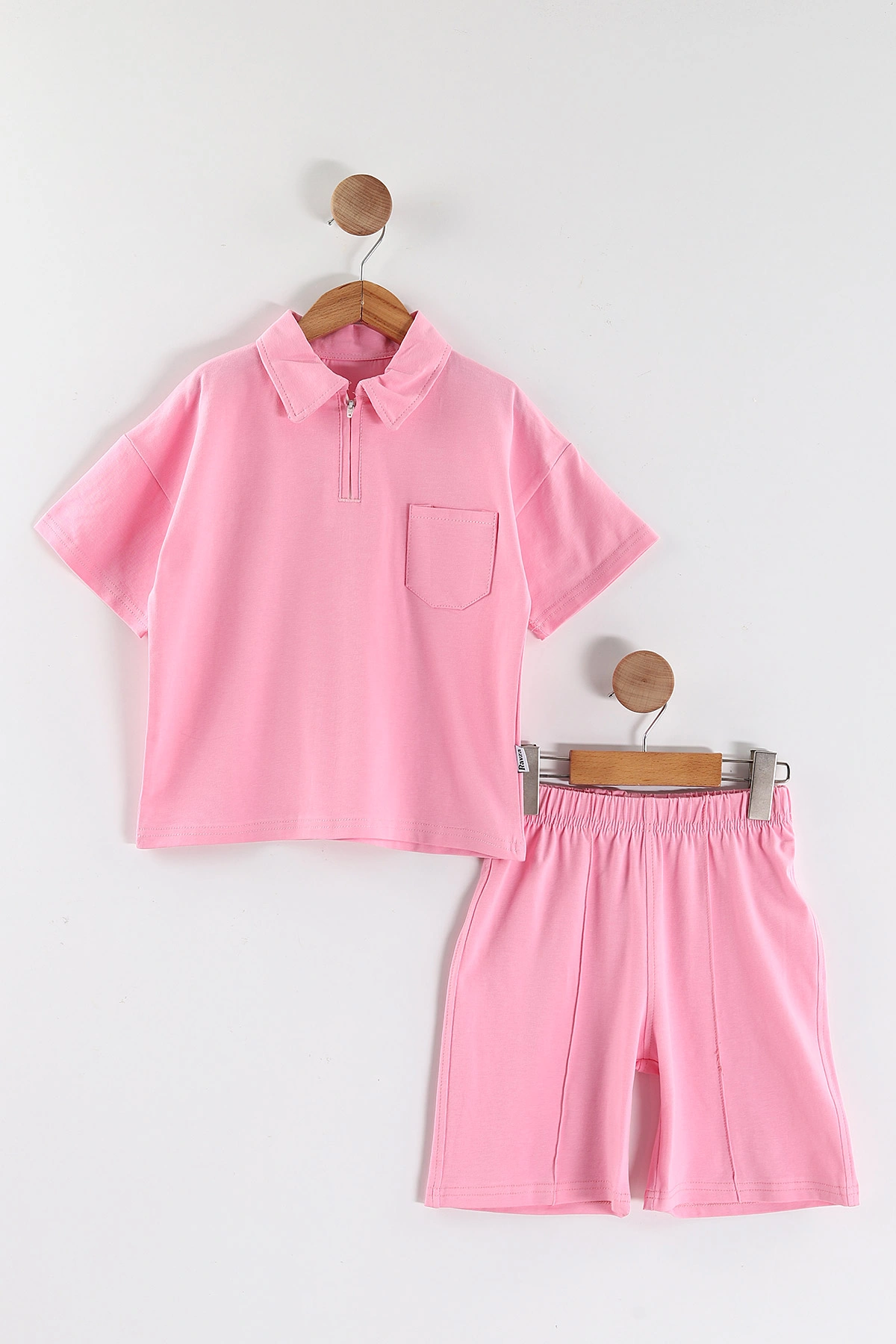 Pembe (3-10 Yaş)Yarım Fermuar Yakalı Cep Detaylı Çimalı Şortlu Kız Çocuk Takım 447125