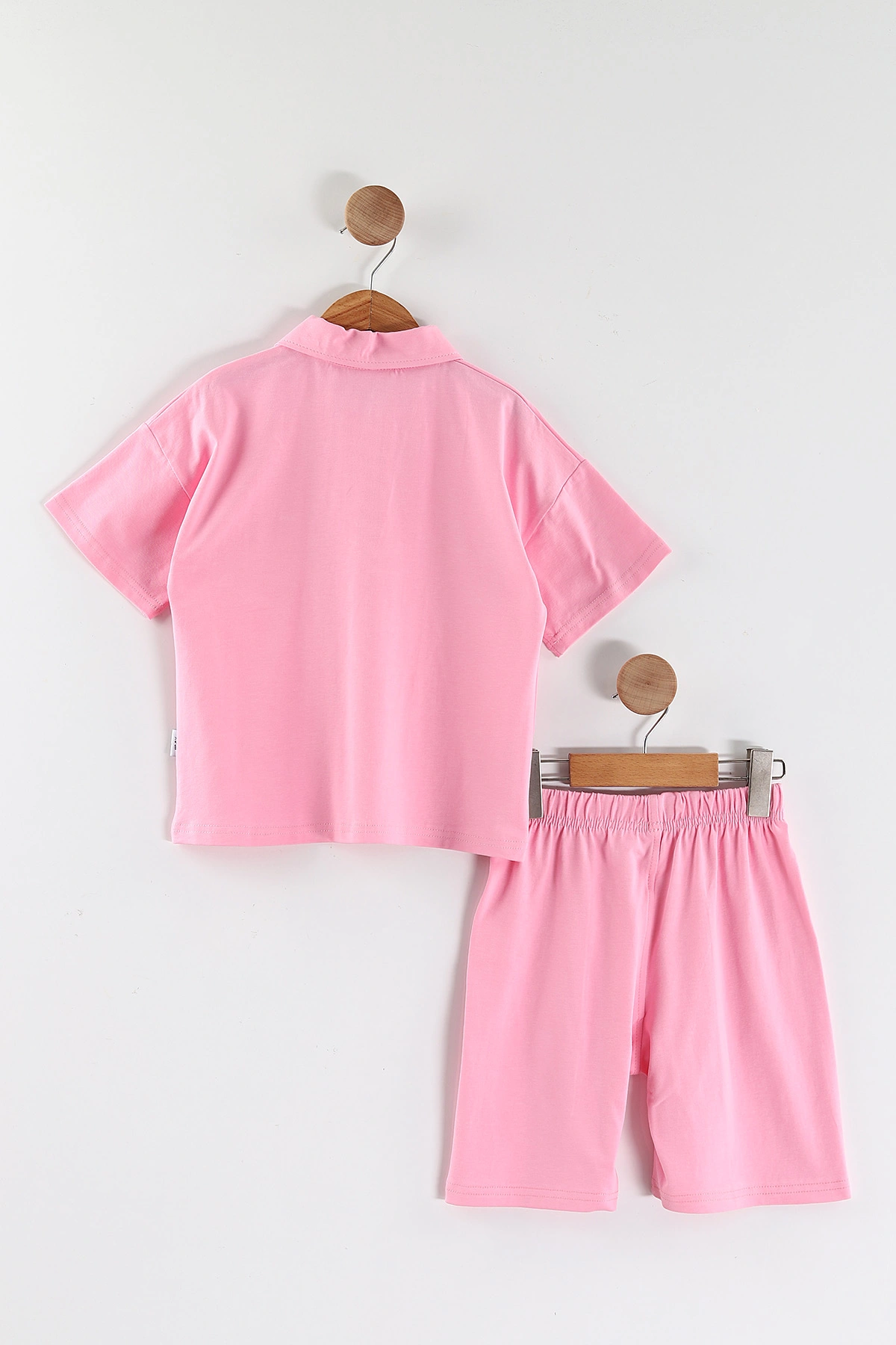 Pembe (3-10 Yaş)Yarım Fermuar Yakalı Cep Detaylı Çimalı Şortlu Kız Çocuk Takım 447125