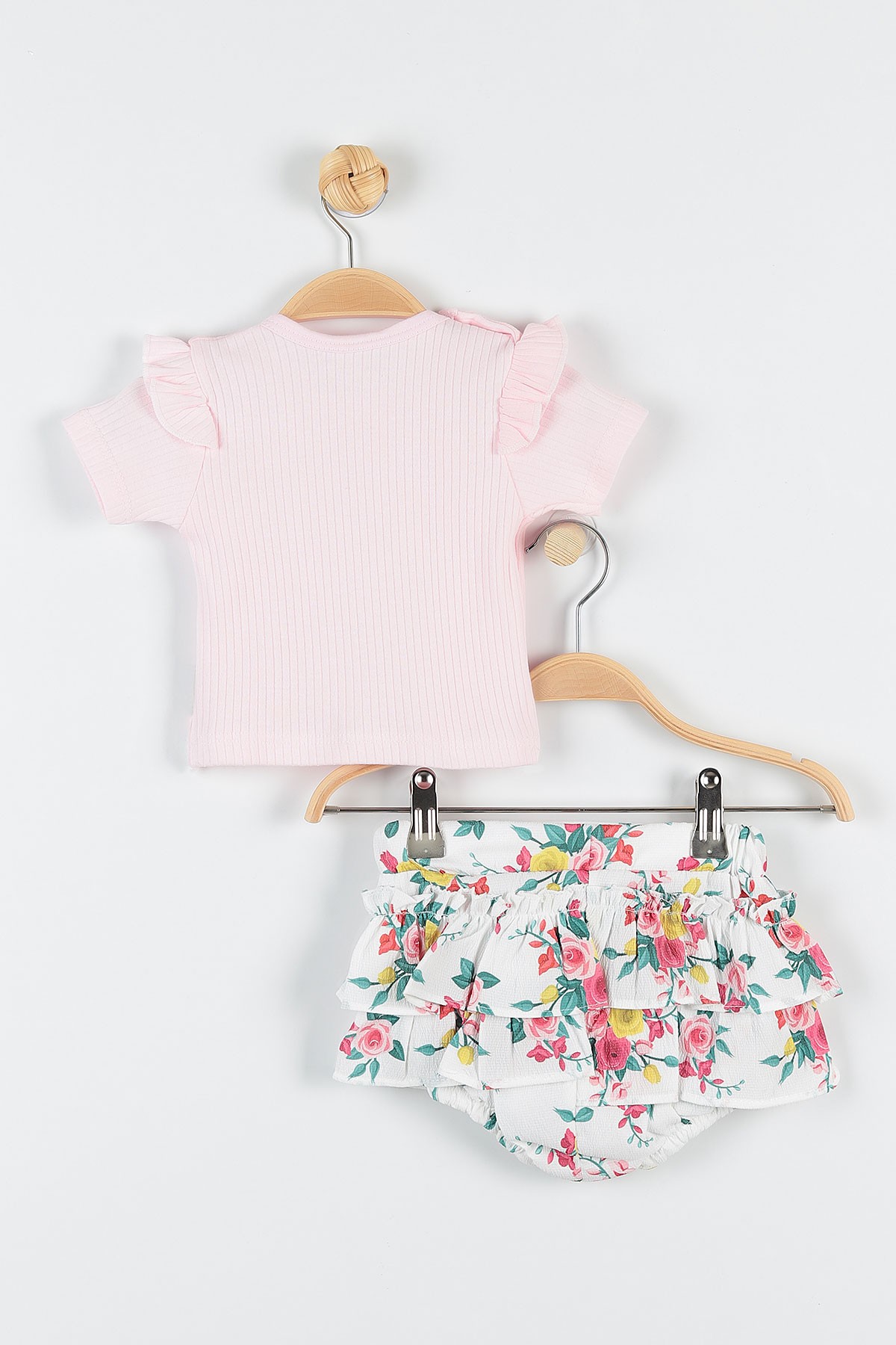 Pembe (3-15 Ay) Fiyonklu Çiçek Baskılı Kalp Nakışlı Kız Bebe Takım 173394