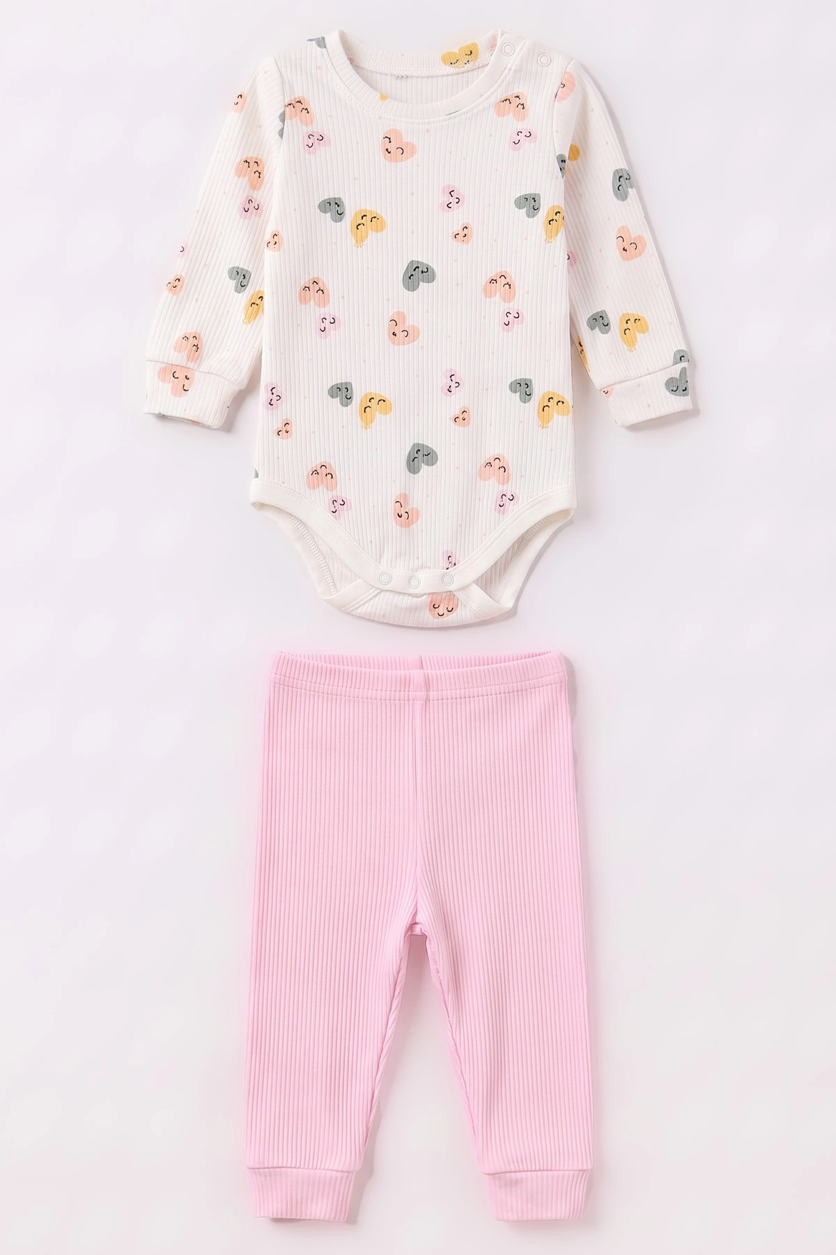 Pembe (3-18 Ay)  Kalp Baskılı Nakışlı Kapüşonlu Zıbınlı Kız Bebek 3'lü Takım 480155