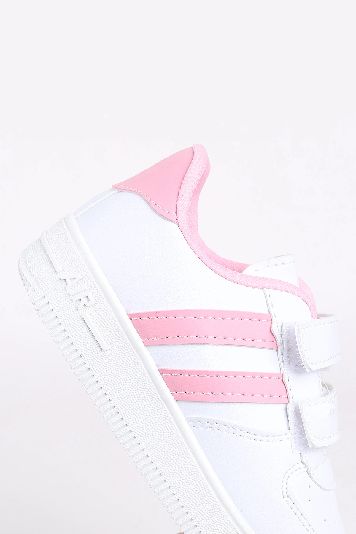 Pembe (30-35 Filet)Kalın Taban Delikli Cırtlı Şerit Çizgili Çocuk Spor Ayakkabı 347864
