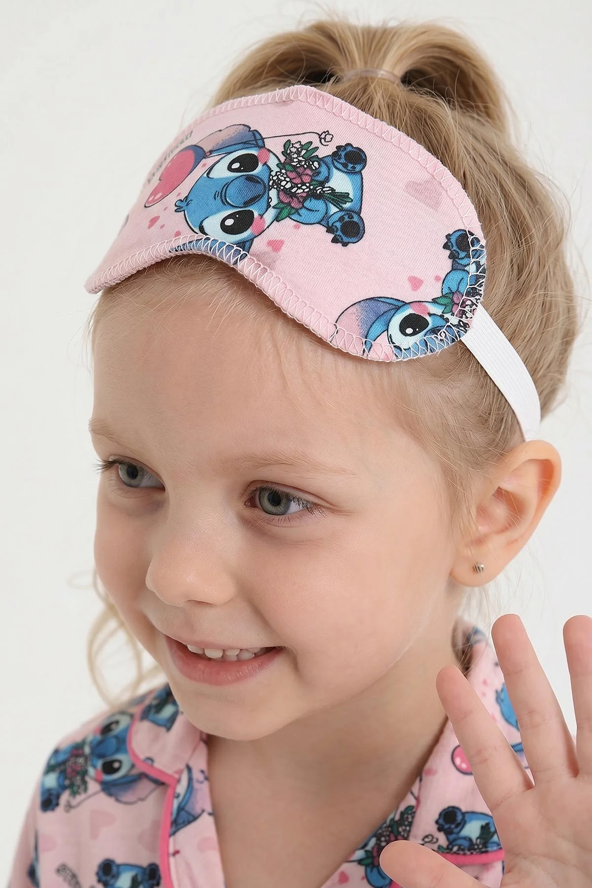 Pembe (4-12 Yaş) Baskılı Uzun Kol Ön Düğmeli Göz Bandı Detaylı Kız Çocuk Pijama Takım 453260