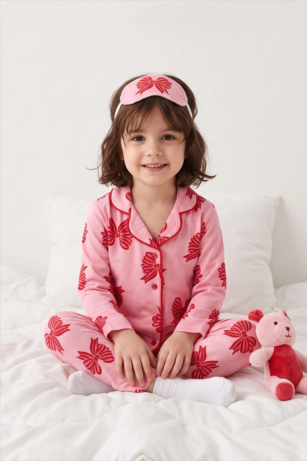 Pembe (4-12 Yaş)  Desenli Önden Düğmeli Göz Bandı Detaylı Kız Çocuk Pijama Takım 473465