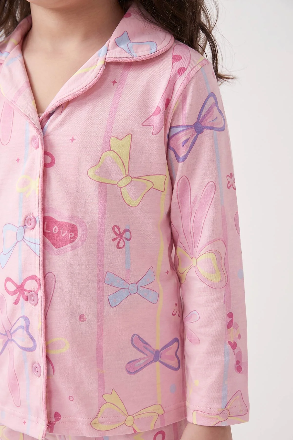 Pembe (4-12 Yaş) Desenli   Uzun Kol  Ön Düğmeli Göz Bandı Detaylı Kız Çocuk Pijama Takım 473646