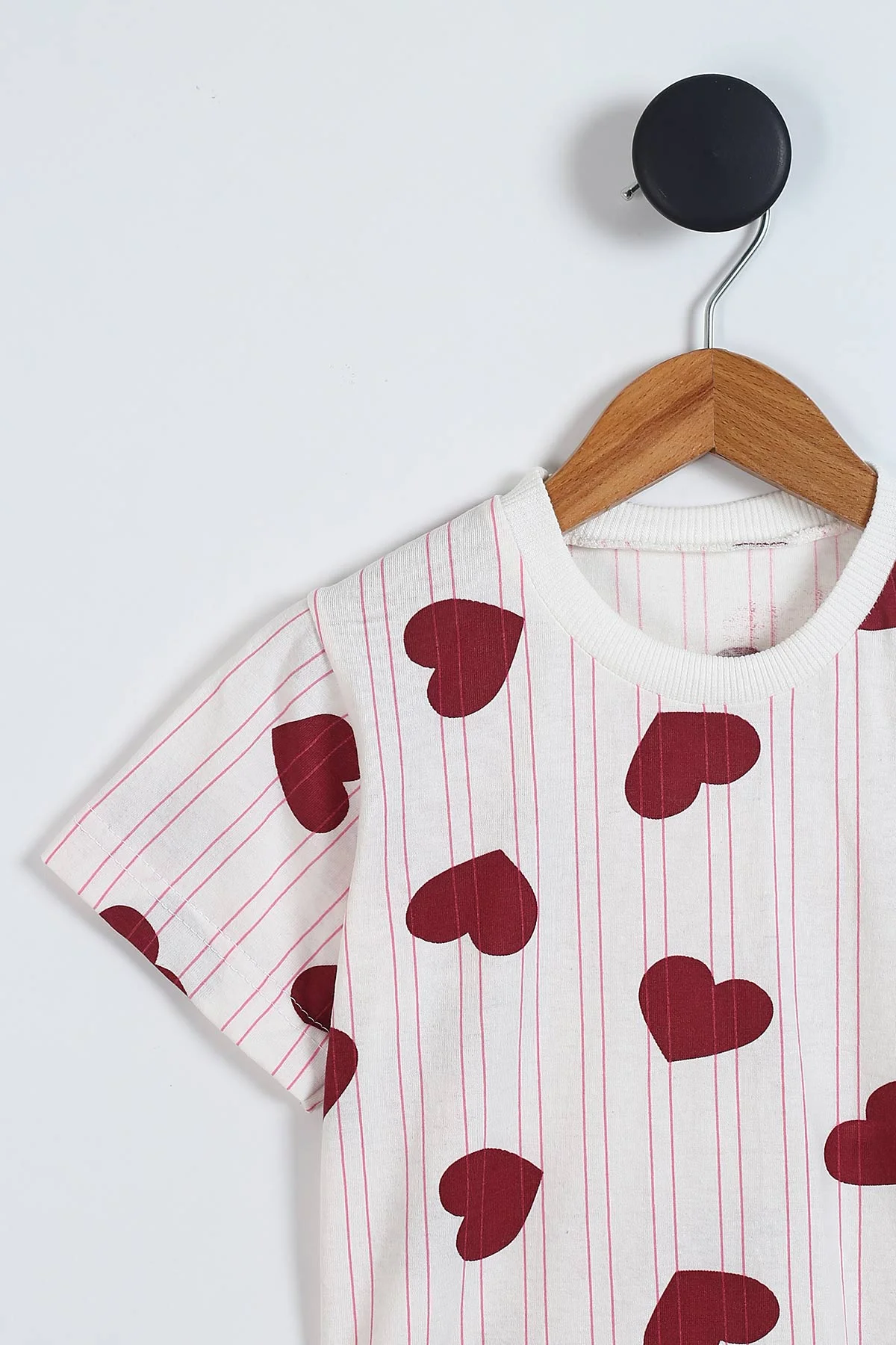 Pembe (4-12 Yaş) Kalp Desenli Kısa Kol ve Şortlu Yazlık Kız Çocuk Pijama Takım 341038