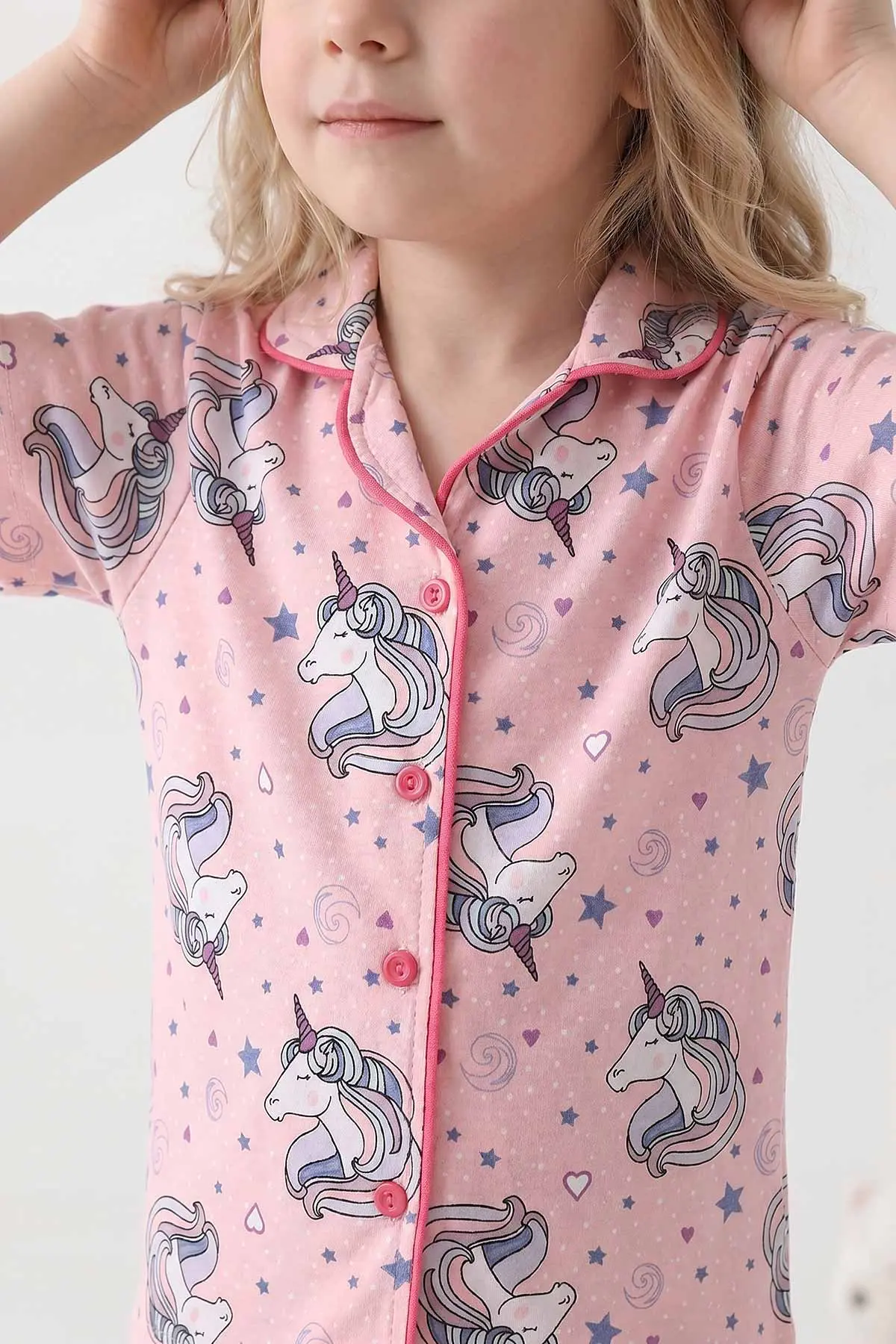 Pembe (4-12 Yaş)Karakter  Baskılı Kısa Kol Ön Düğmeli Göz Bandı Detaylı Kız Çocuk Pijama Takım 453237