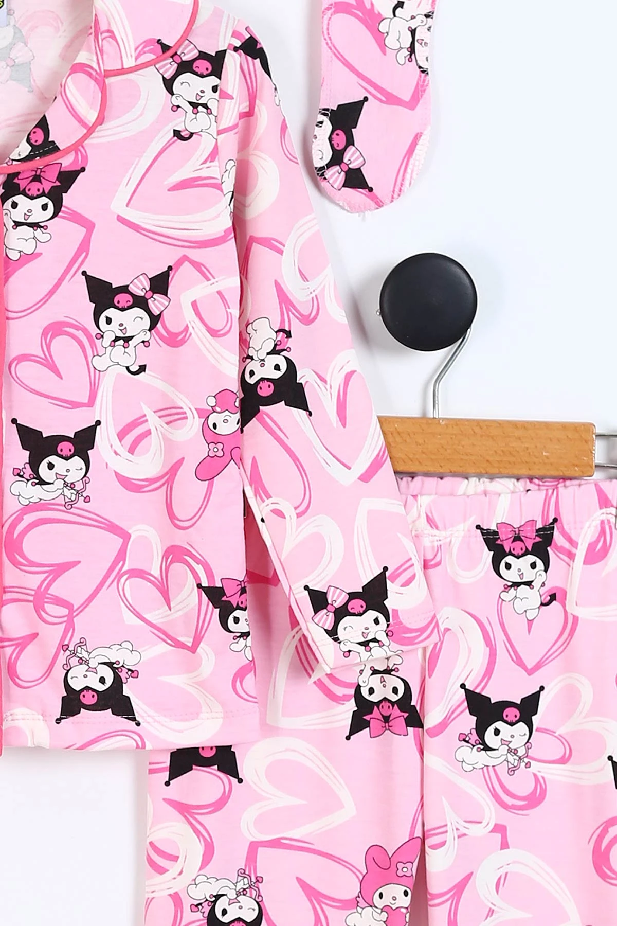 Pembe (4-12 Yaş)Karakter  Baskılı Ön Düğmeli Göz Bandı Detaylı Kız Çocuk Pijama Takım 337918