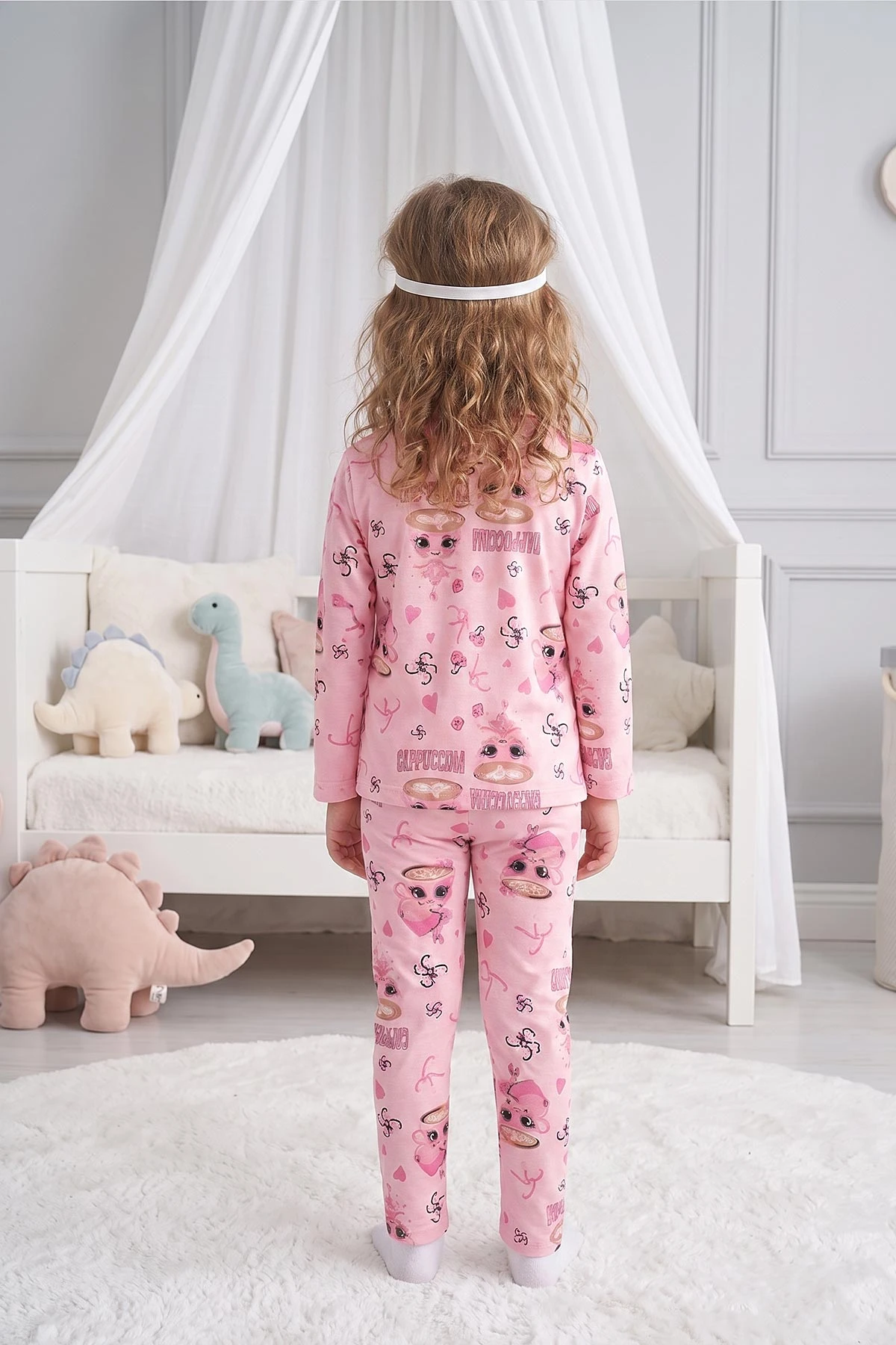 Pembe (4-12 Yaş)Karakter  Desenli   Uzun Kol  Ön Düğmeli Göz Bandı Detaylı Kız Çocuk Pijama Takım 473670