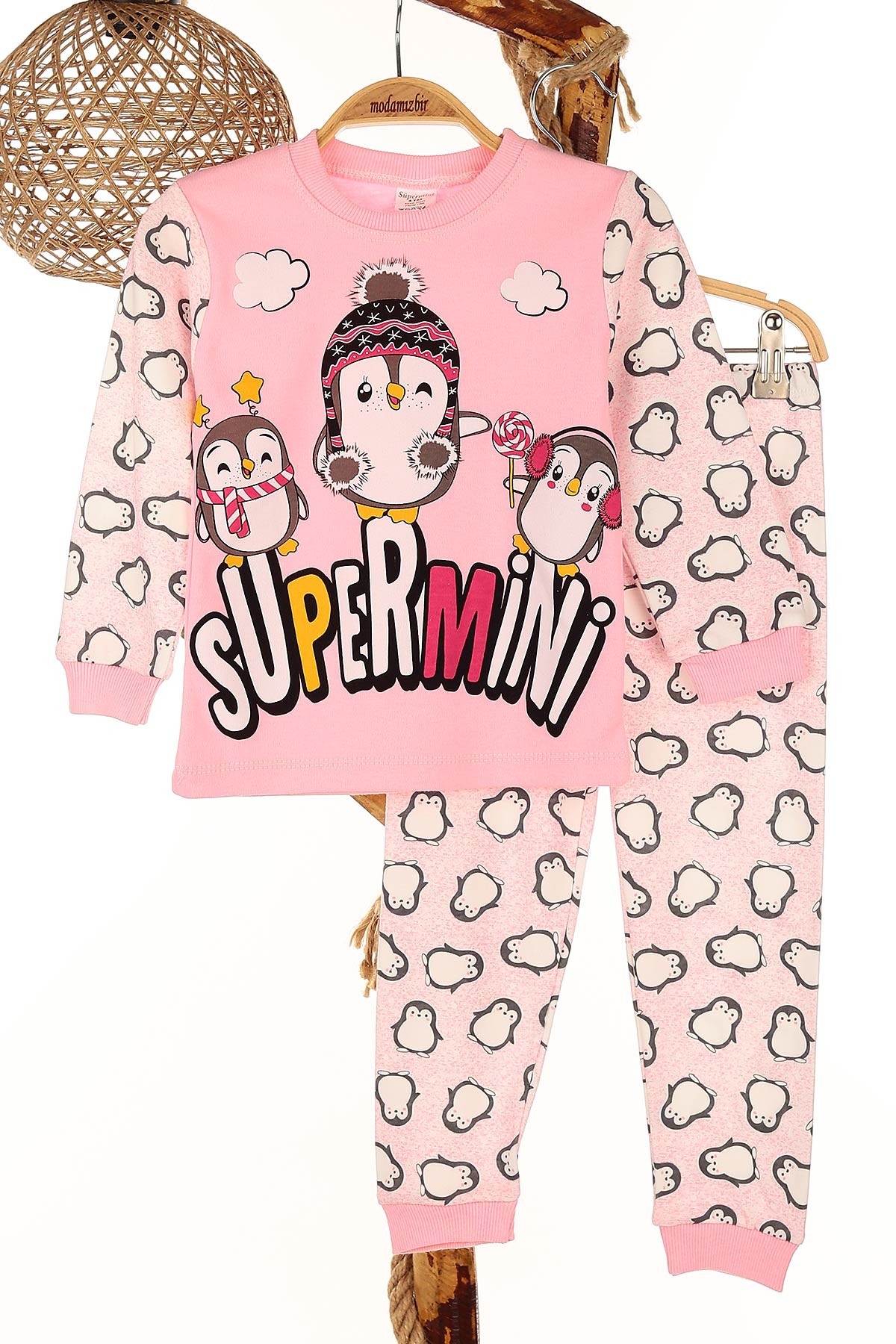 Pembe (4-6 Yaş) Mutlu Penguen Baskılı Kız Çocuk Pijama Takım 145171
