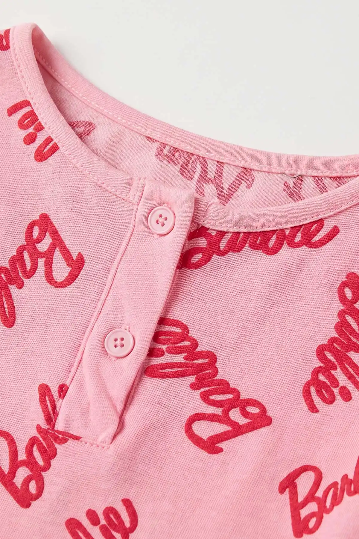Pembe (6-14 Yaş) Desenli Yakadan Yarım Düğmeli Süprem Kumaş Kız Çocuk Pijama Takımı 487224