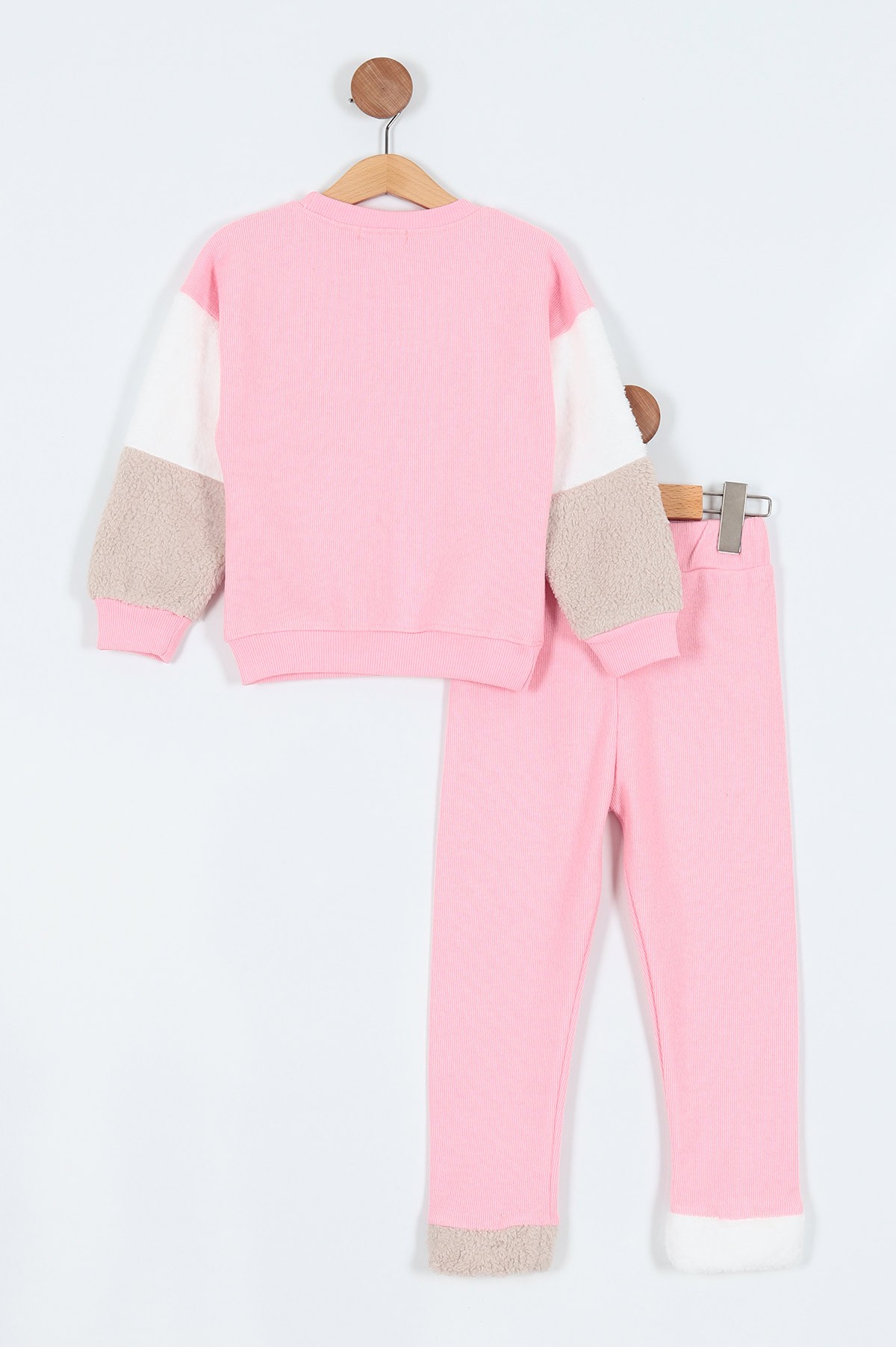 Pembe (6-9 Yaş) Perfect Baskılı Taş İşlemeli Welsoft Kol Detaylı Selanik Kumaş Kız Çocuk Takım 210014