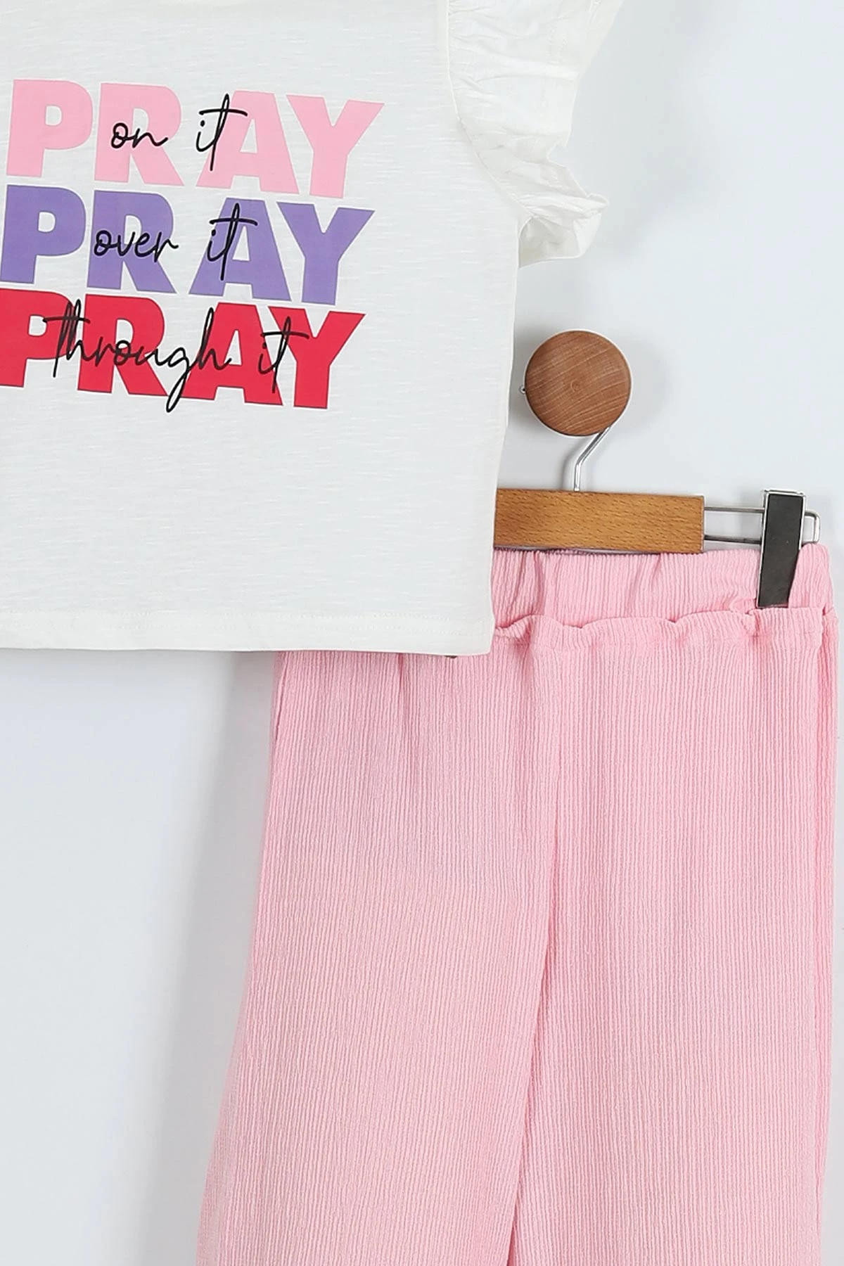 Pembe (6-9 Yaş) Pray Baskılı Bürümcük Pantolonlu Kız Çocuk Takım 283729