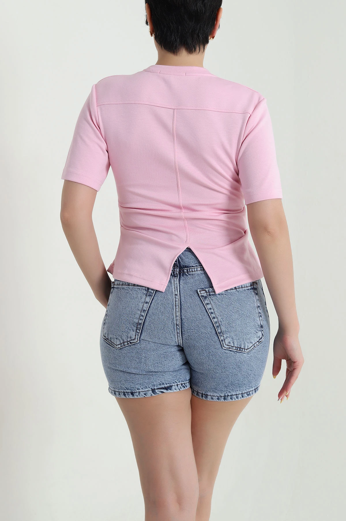 Pembe Büzgülü Arka Yırtmaçlı Bluz 466220