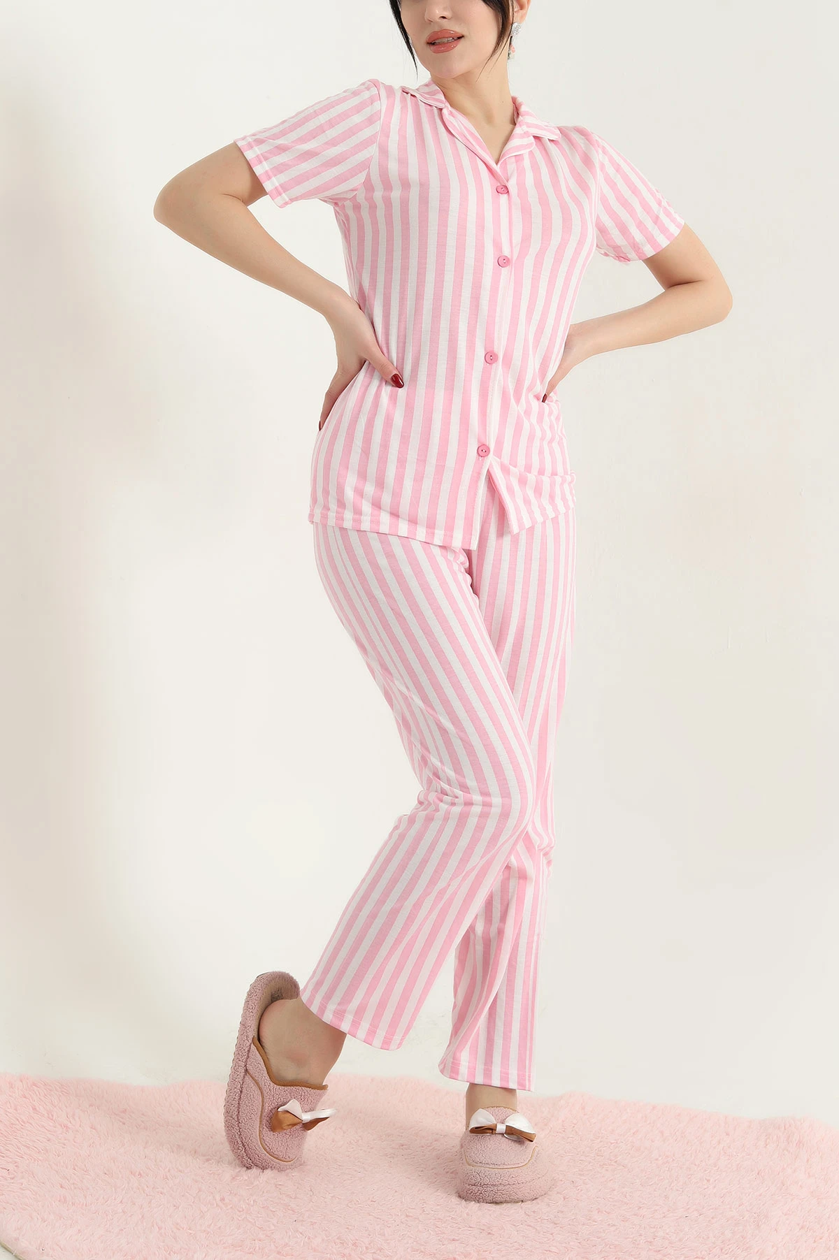 Pembe Çizgili Düğmeli Viskon Kadın Pijama Takımı 338369