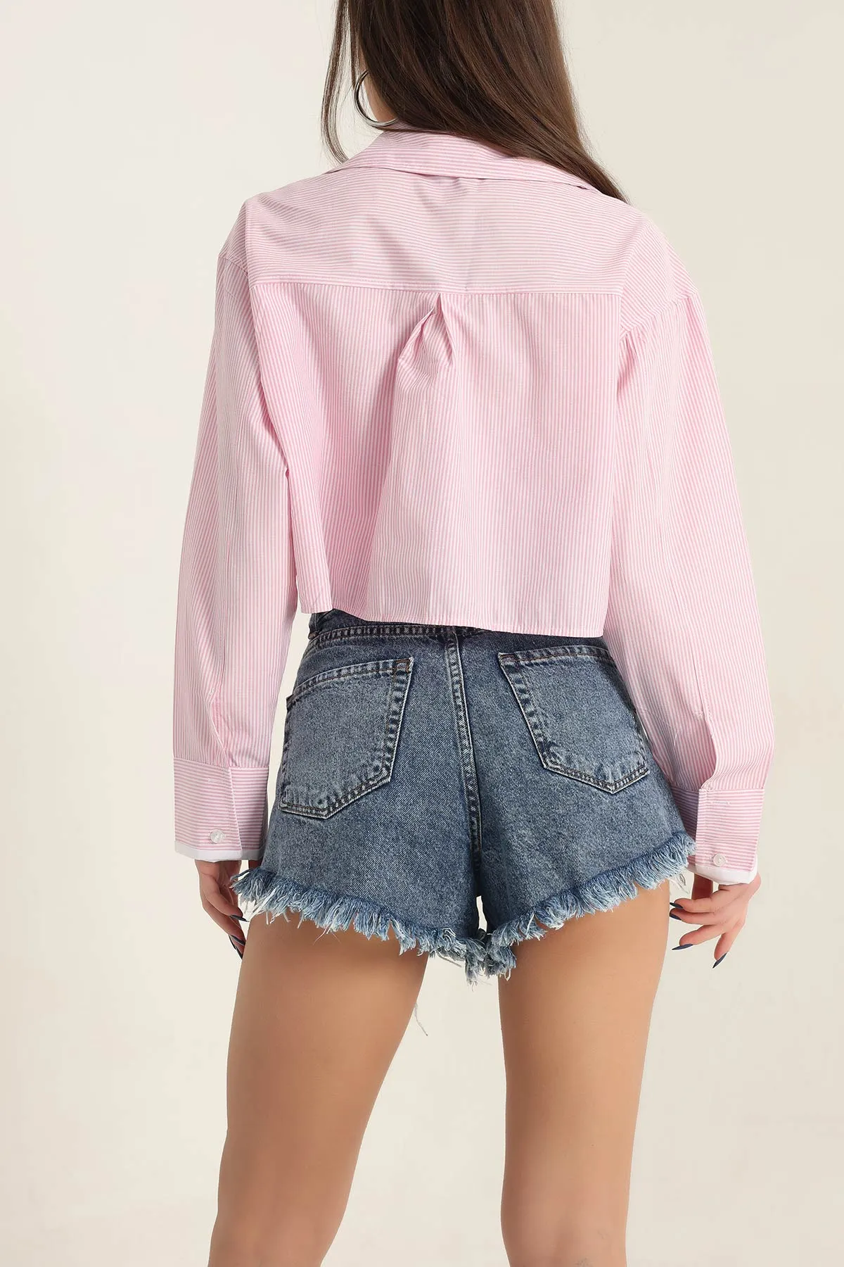 Pembe Çizgili Poplin Bayan Crop Gömlek 337447