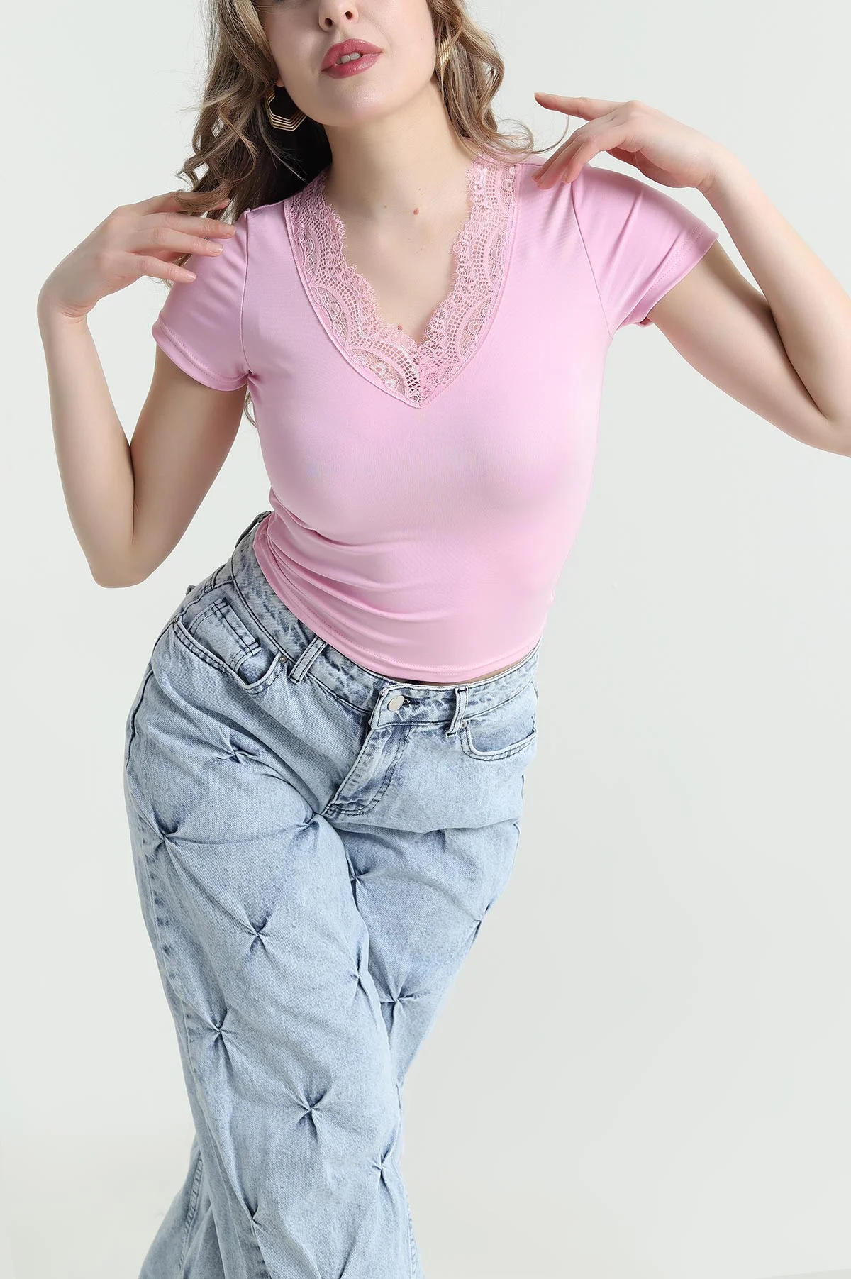 Pembe Dantel Yaka Scuba Kadın Bluz 441254