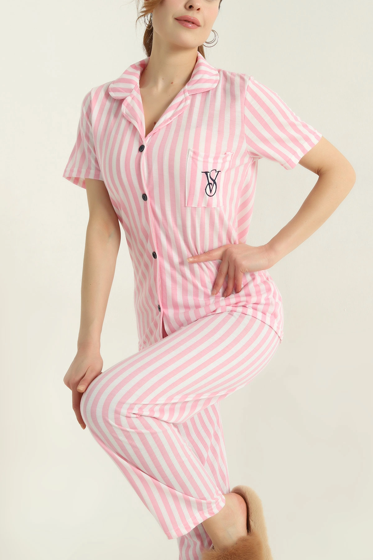 Pembe Düğmeli Viskon Kadın Pijama Takımı 347357