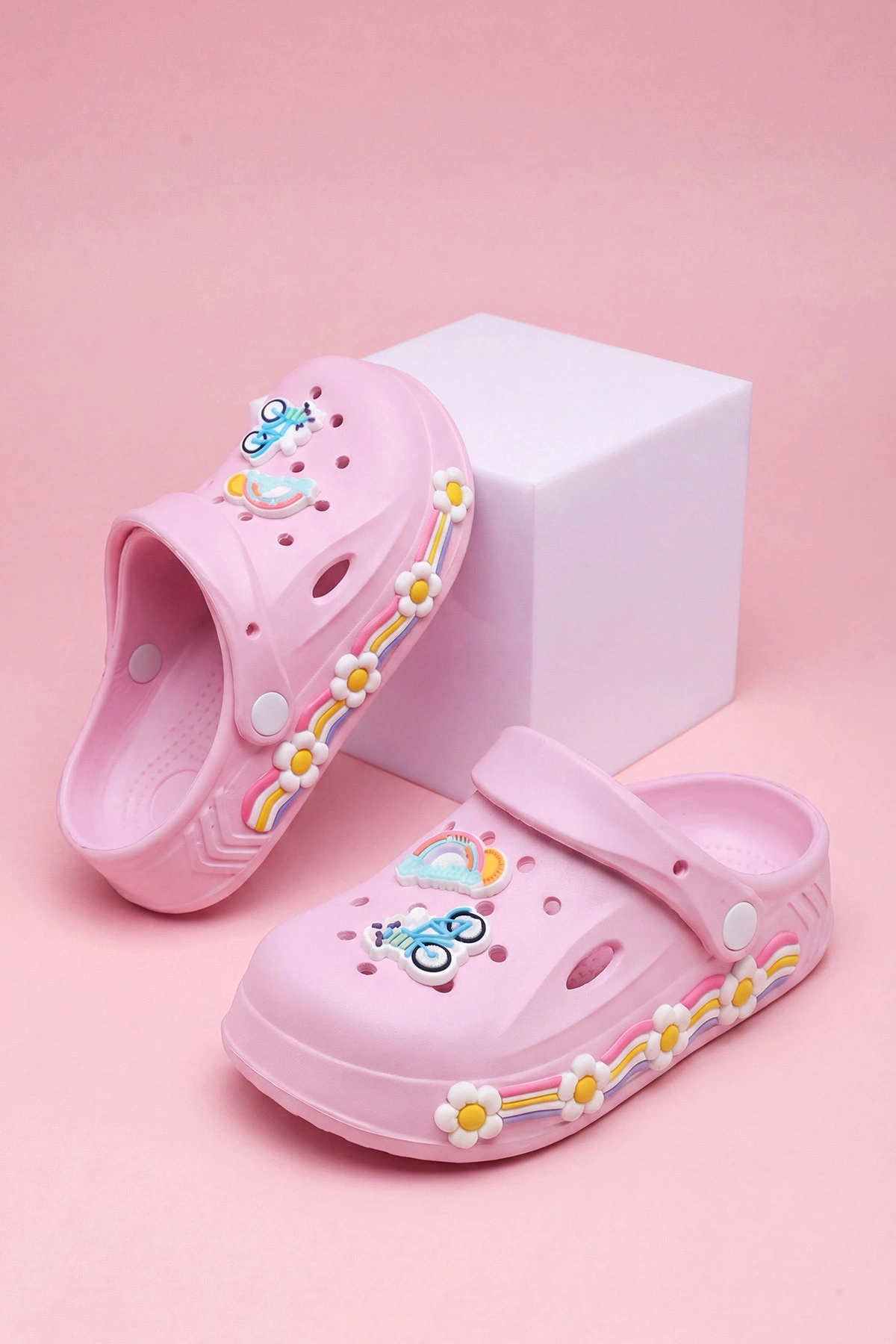 Pembe Figürlü Kız Çocuk Sandalet 462448