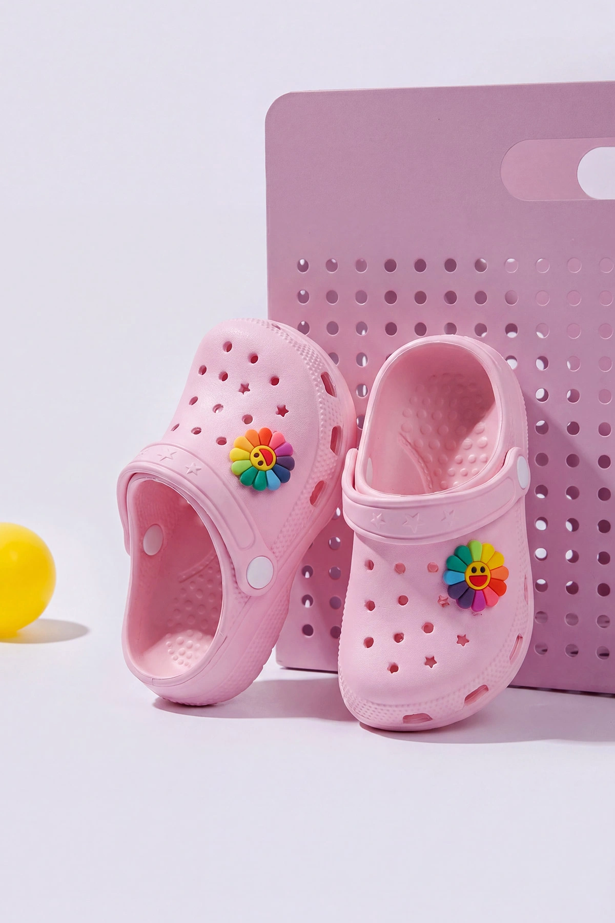 Pembe Figürlü Kız Çocuk Sandalet 462482