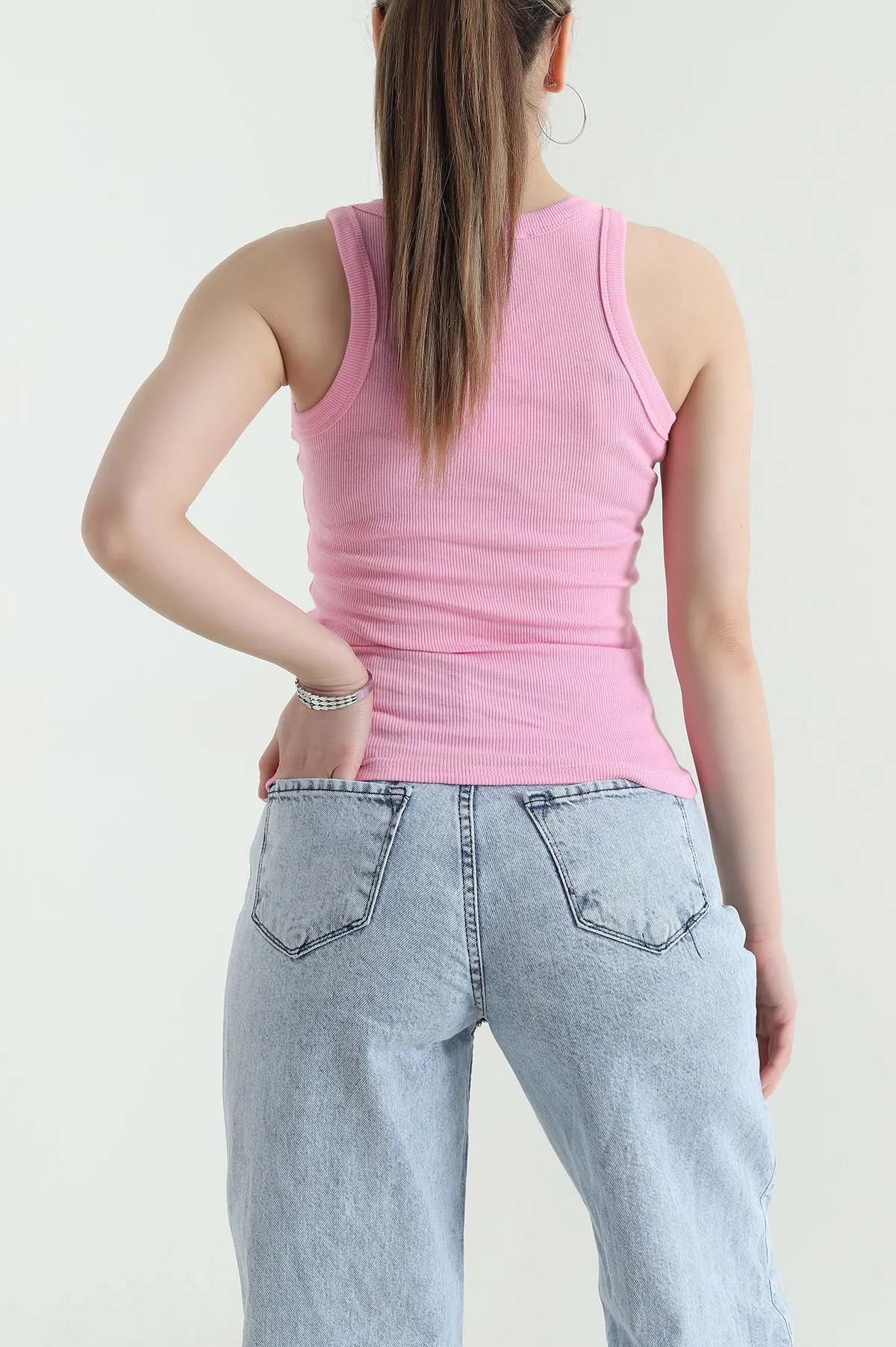 Pembe Fitilli Kolsuz Kadın Atlet 440512