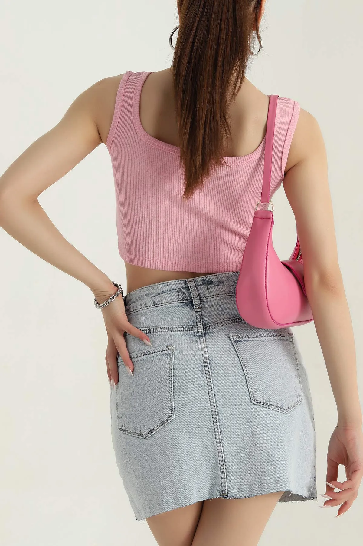Pembe Kare Yaka Crop Atlet 378187