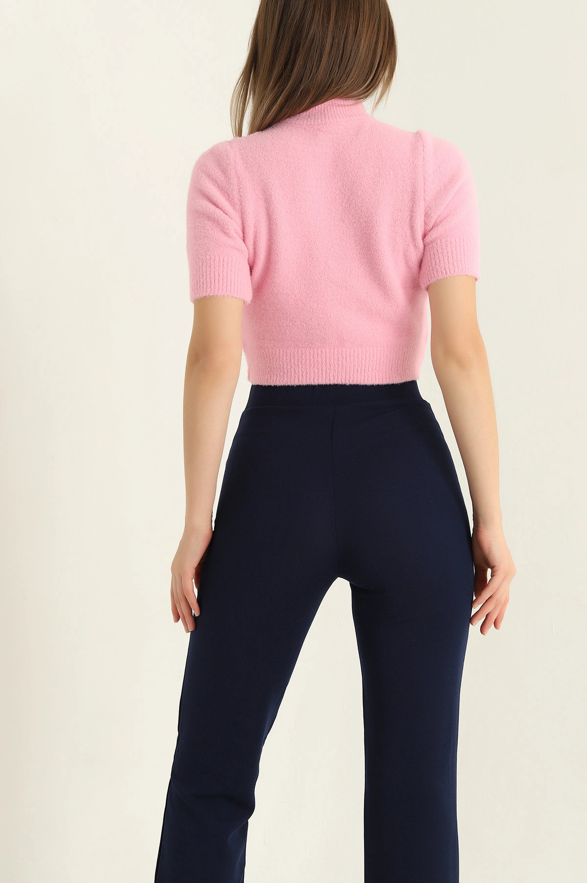 Pembe Kısa Kol Keçe Sakal Triko Bluz 316641