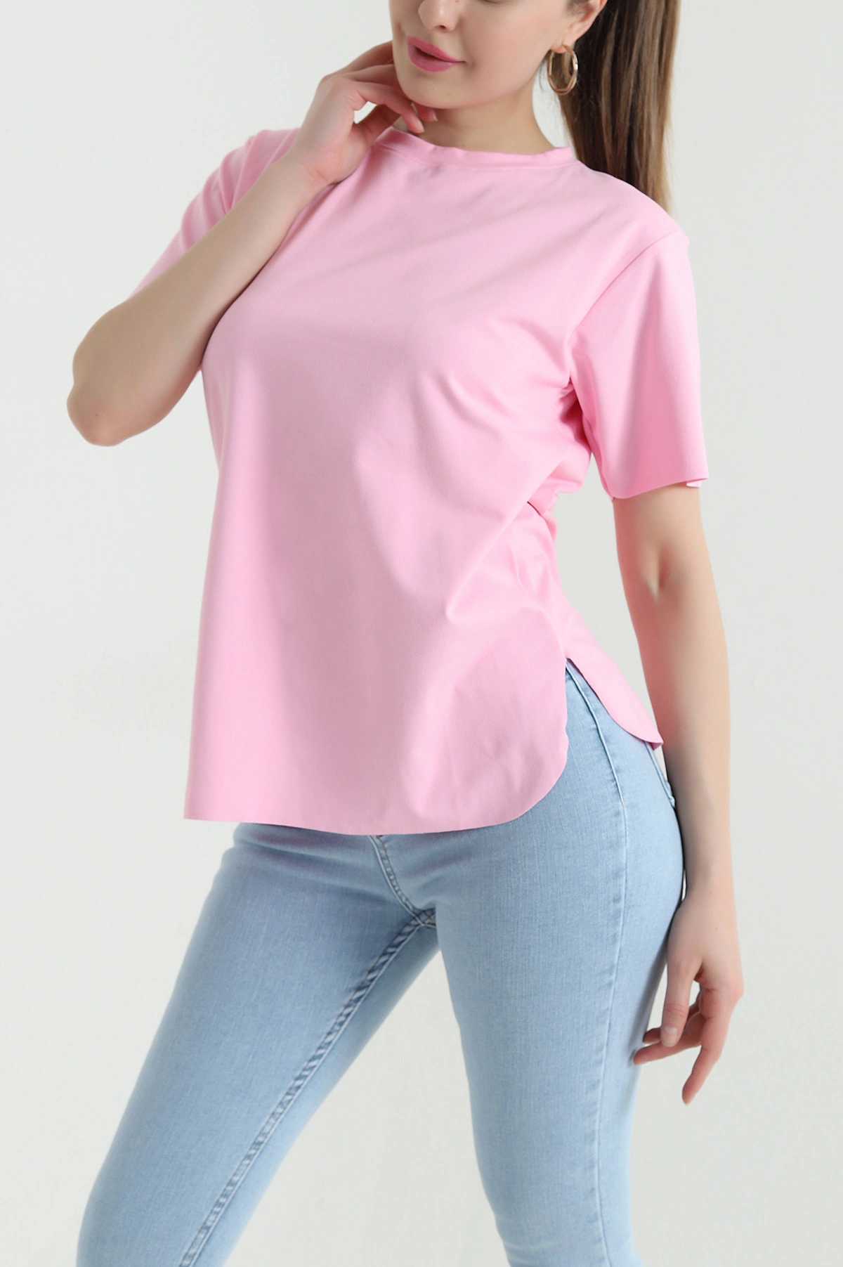 Pembe Modal Yırtmaçlı Likralı Kadın Tişört 444412
