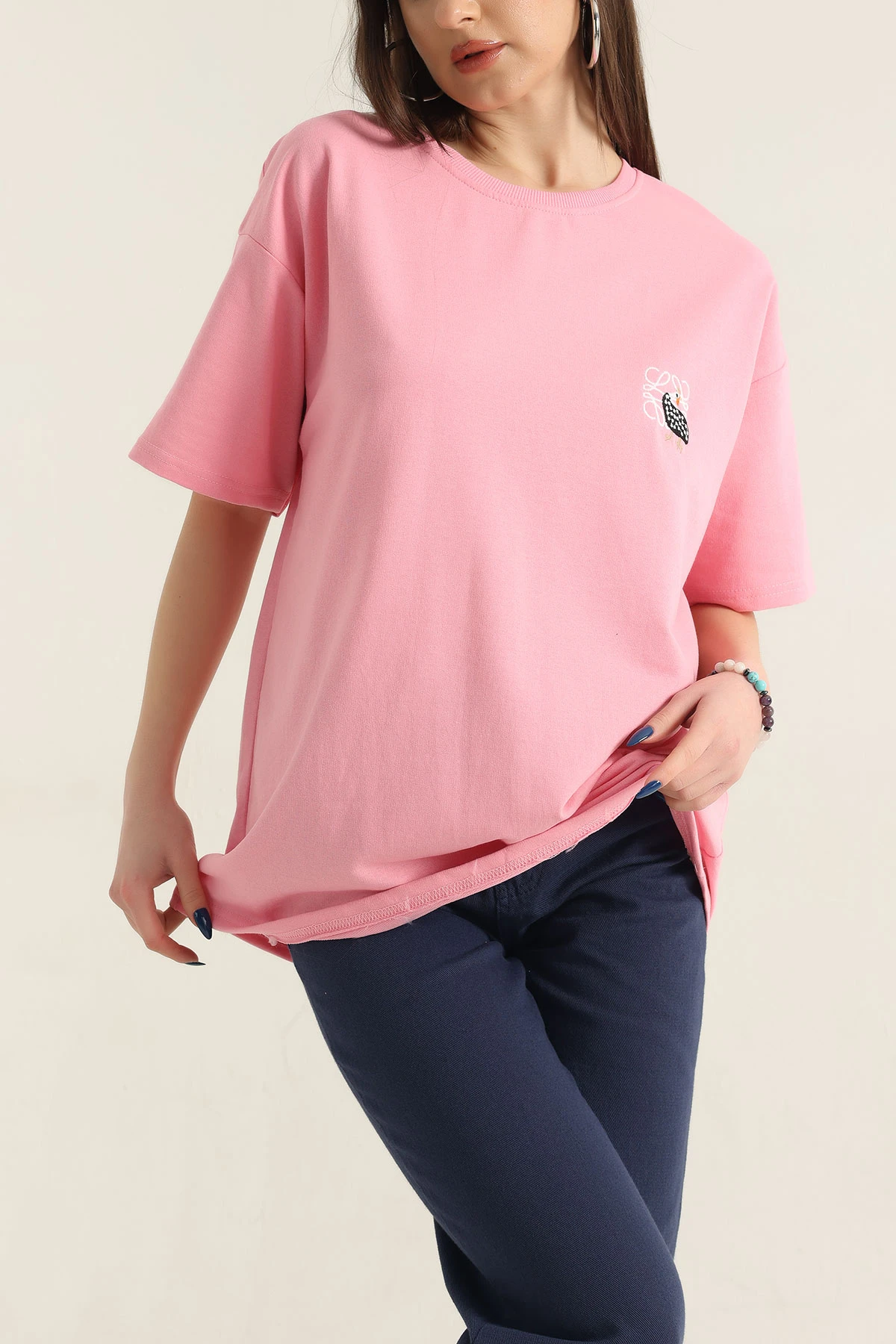 Pembe Nakışlı Bisiklet Yaka Oversize İki Bayan Tişört 337635