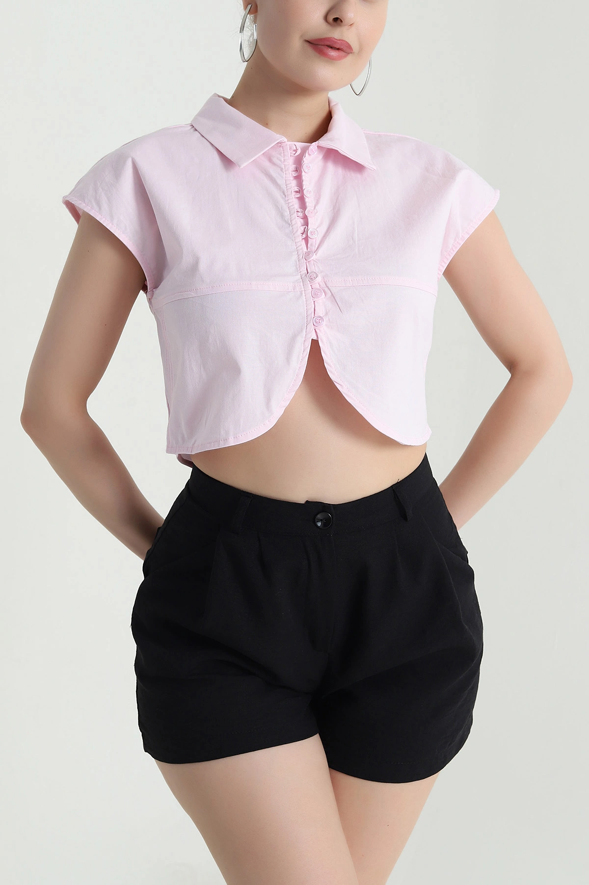 Pembe Oval Kesim Poplin Kadın Crop Gömlek 472291