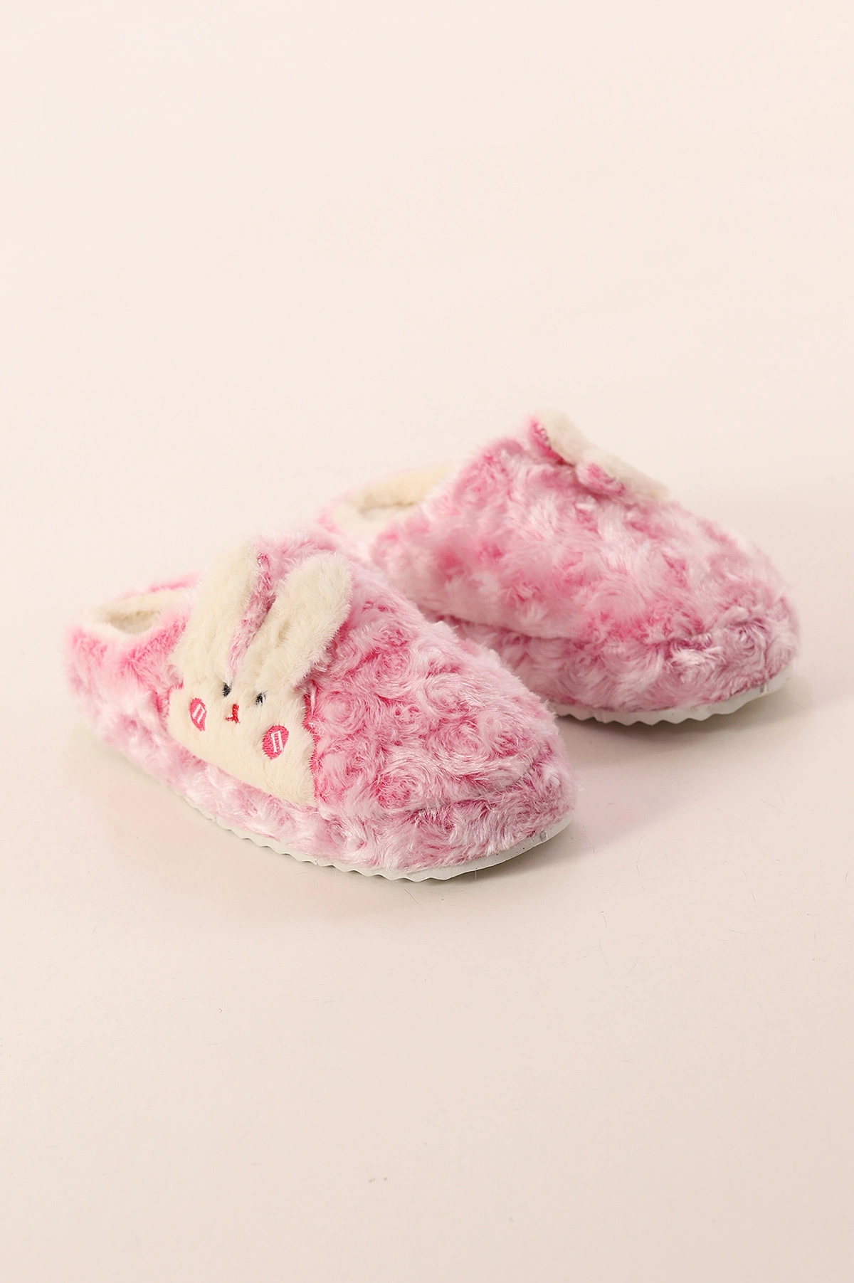 Pembe Peluş Tavşan Kulaklı Kadın Ev Terliği 389255