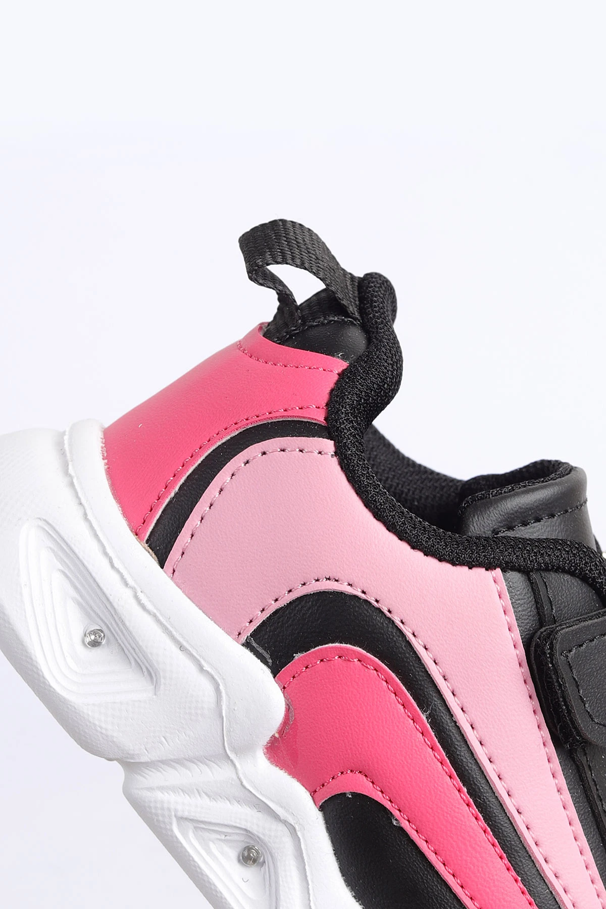 Pembe Siyah (26-30 Patik) IşIklı Şeritli Kalın Taban Çocuk Spor Ayakkabı 304385