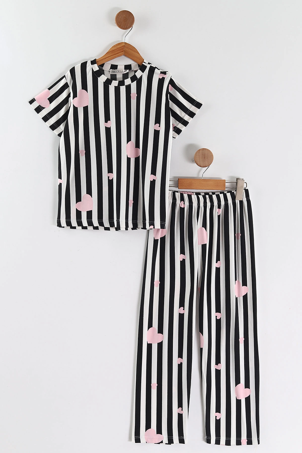 Pembe Siyah  (4-16 Yaş)Çizgili Kalp Desenli Kız Çocuk Pijama Takım 466326