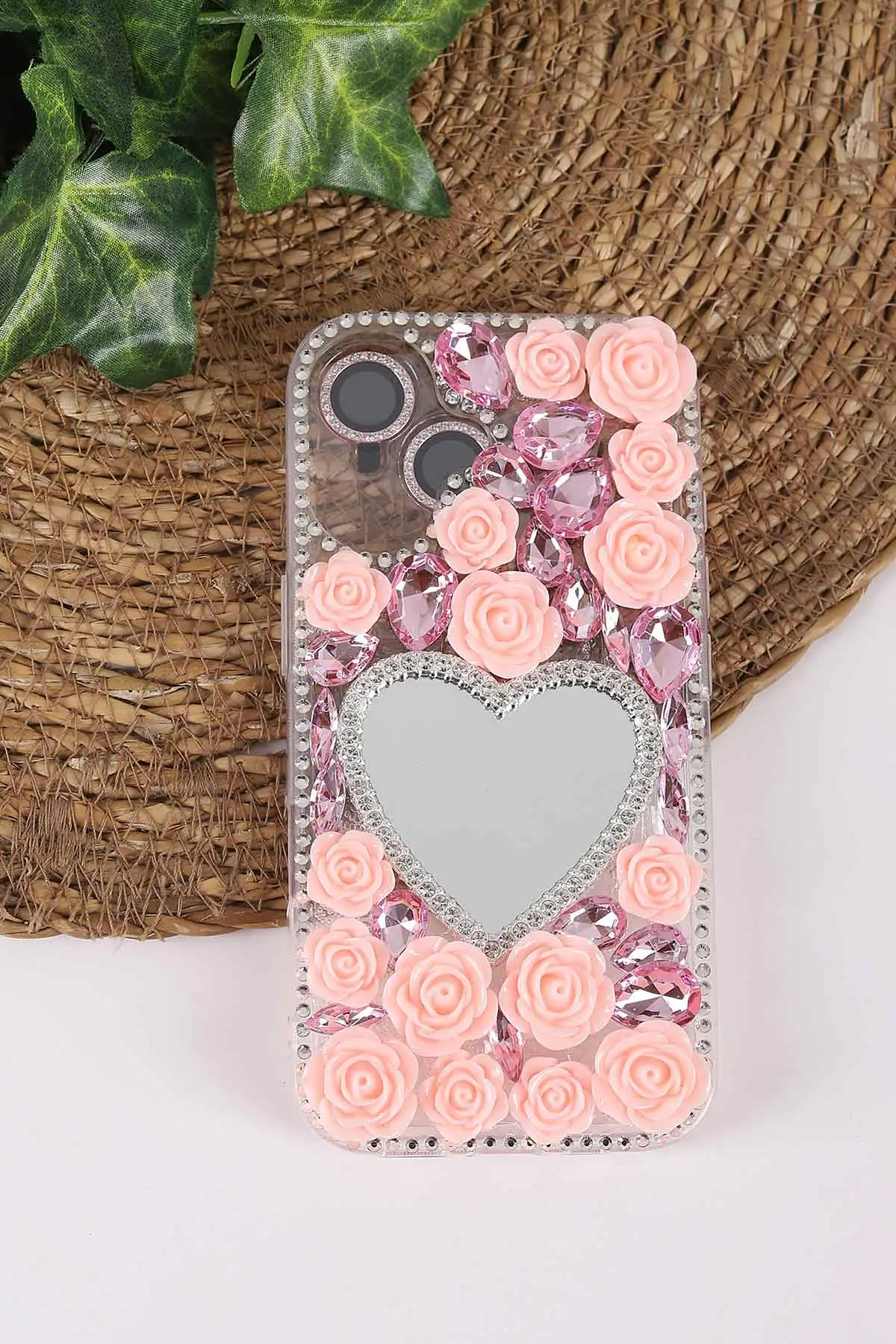 Pembe TeknoCase İPhone 16 Uyumlu Beauty Case Serisi Lens Hediyeli Premium Sert Silikon Telefon Kılıfı 430455