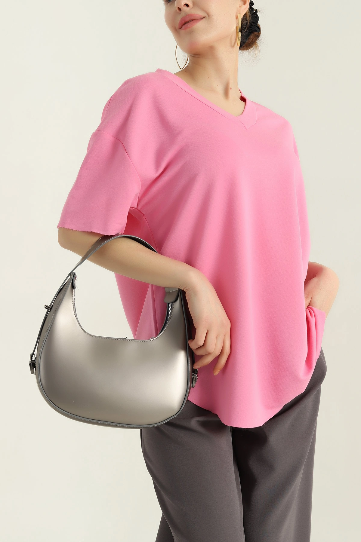 Pembe V Yaka Modal Kadın Tişört 346376