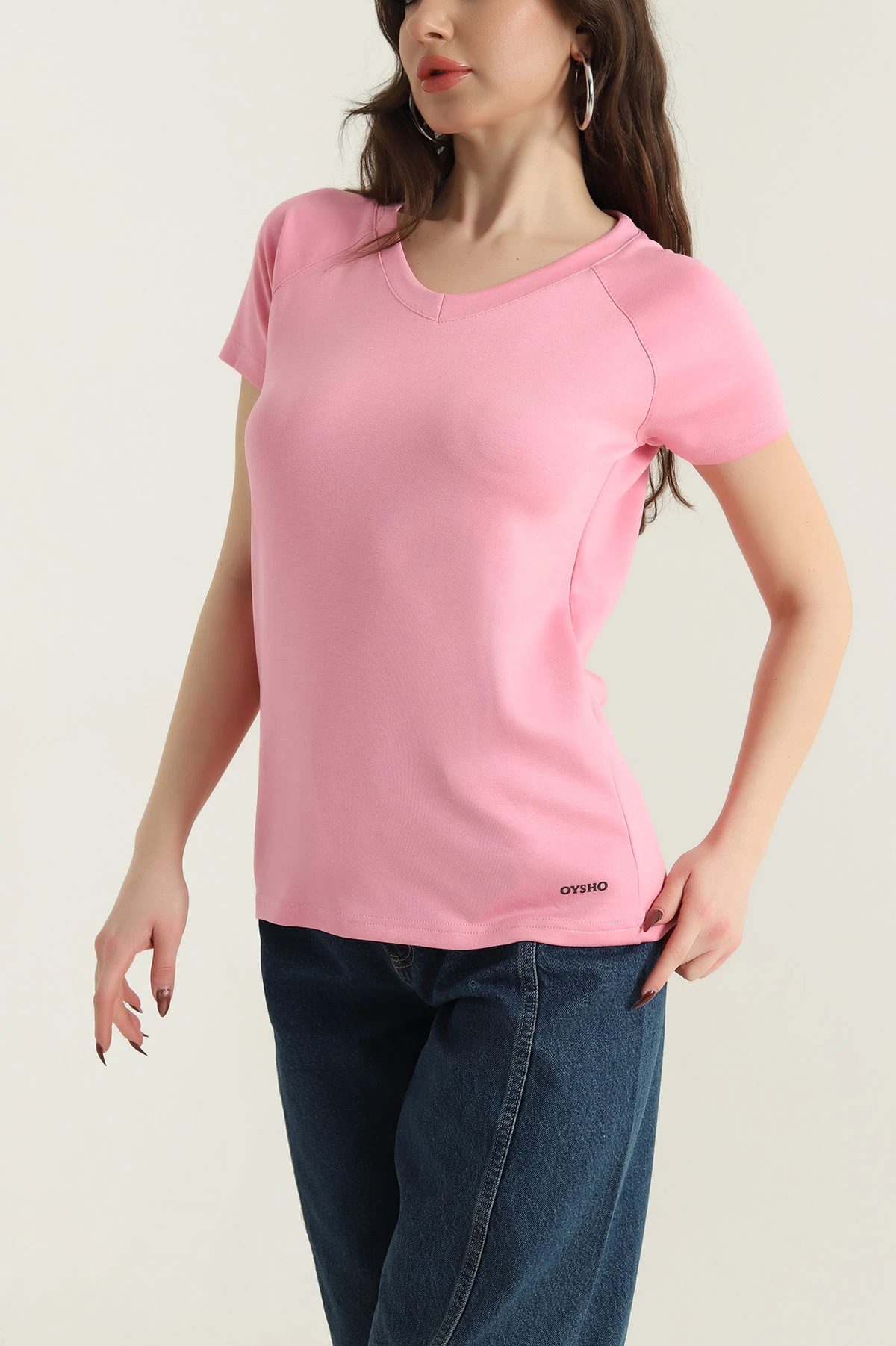 Pembe V Yaka Oysho Kadın Tişört 437428