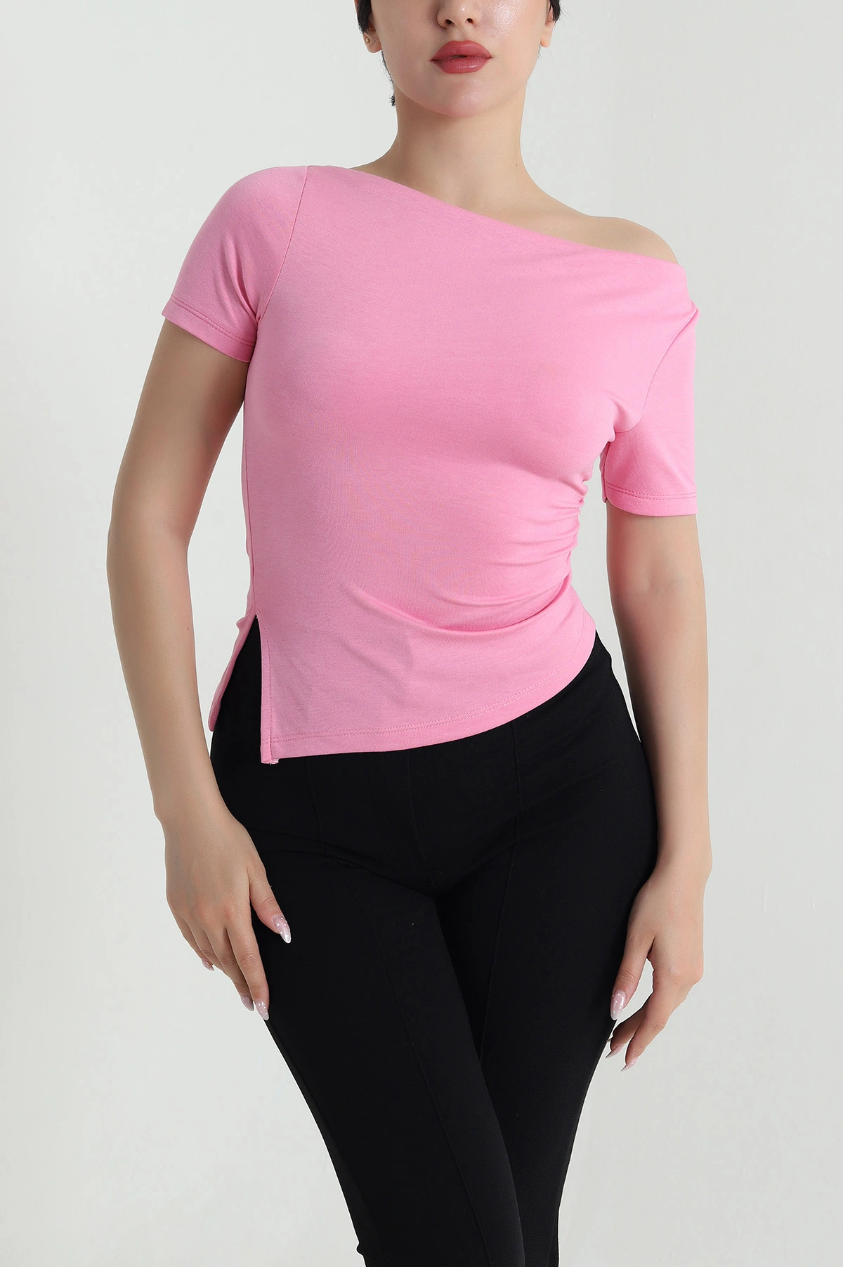 Pembe Yanı Büzgülü Kadın Bluz 465400