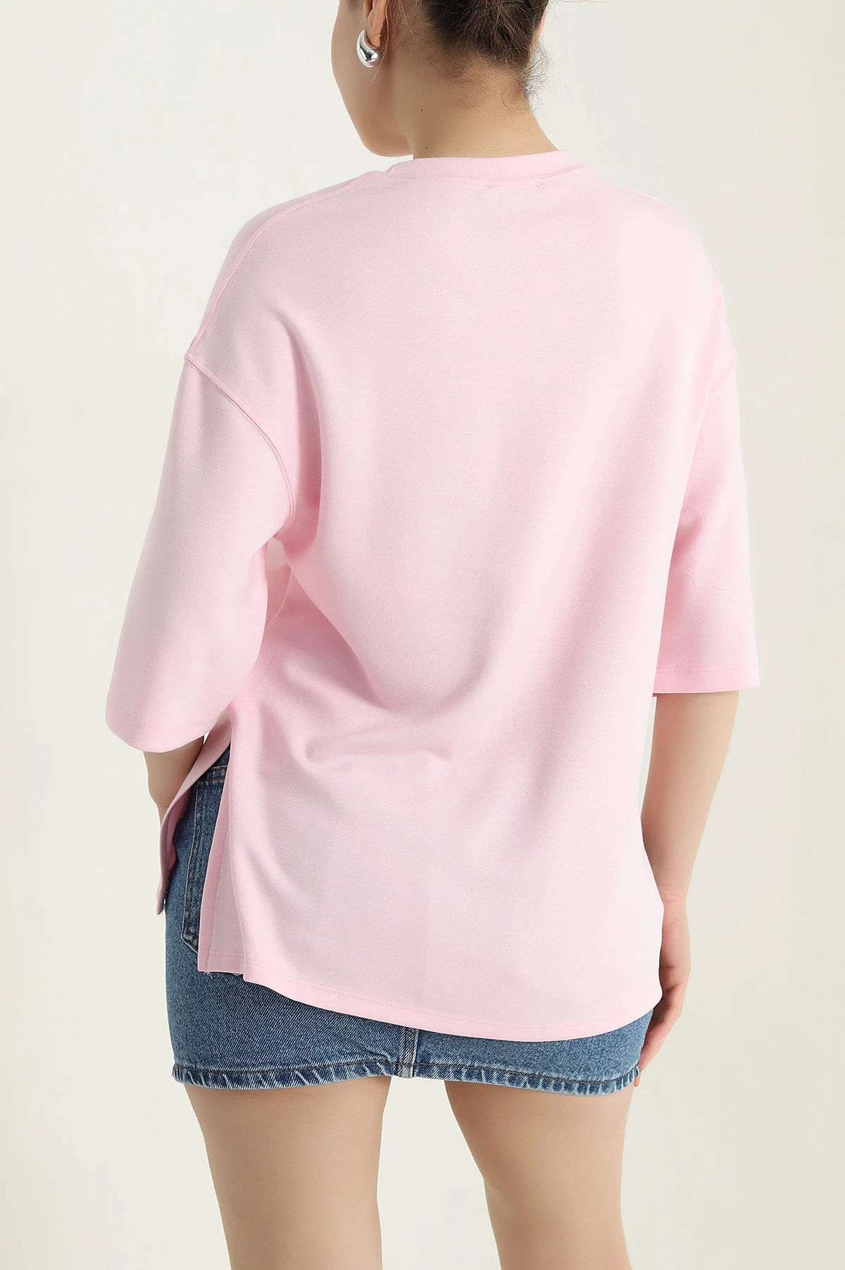Pembe Yanı Yırtmaçlı Oysho Kadın Tişört 435501