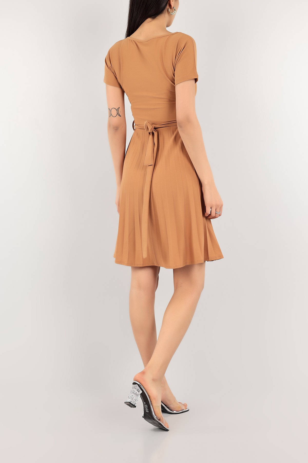 Pliseli Kemerli Elbise 110252