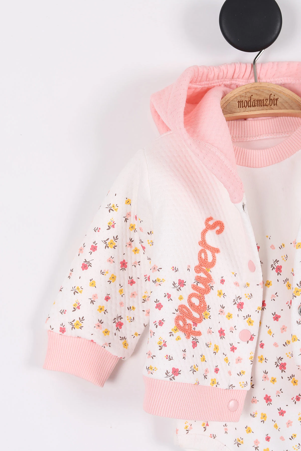 Pudra (3-9 Ay) Flowers Nakışlı Çiçek Desenli Kapüşonlu Kız Bebek Takım 279947