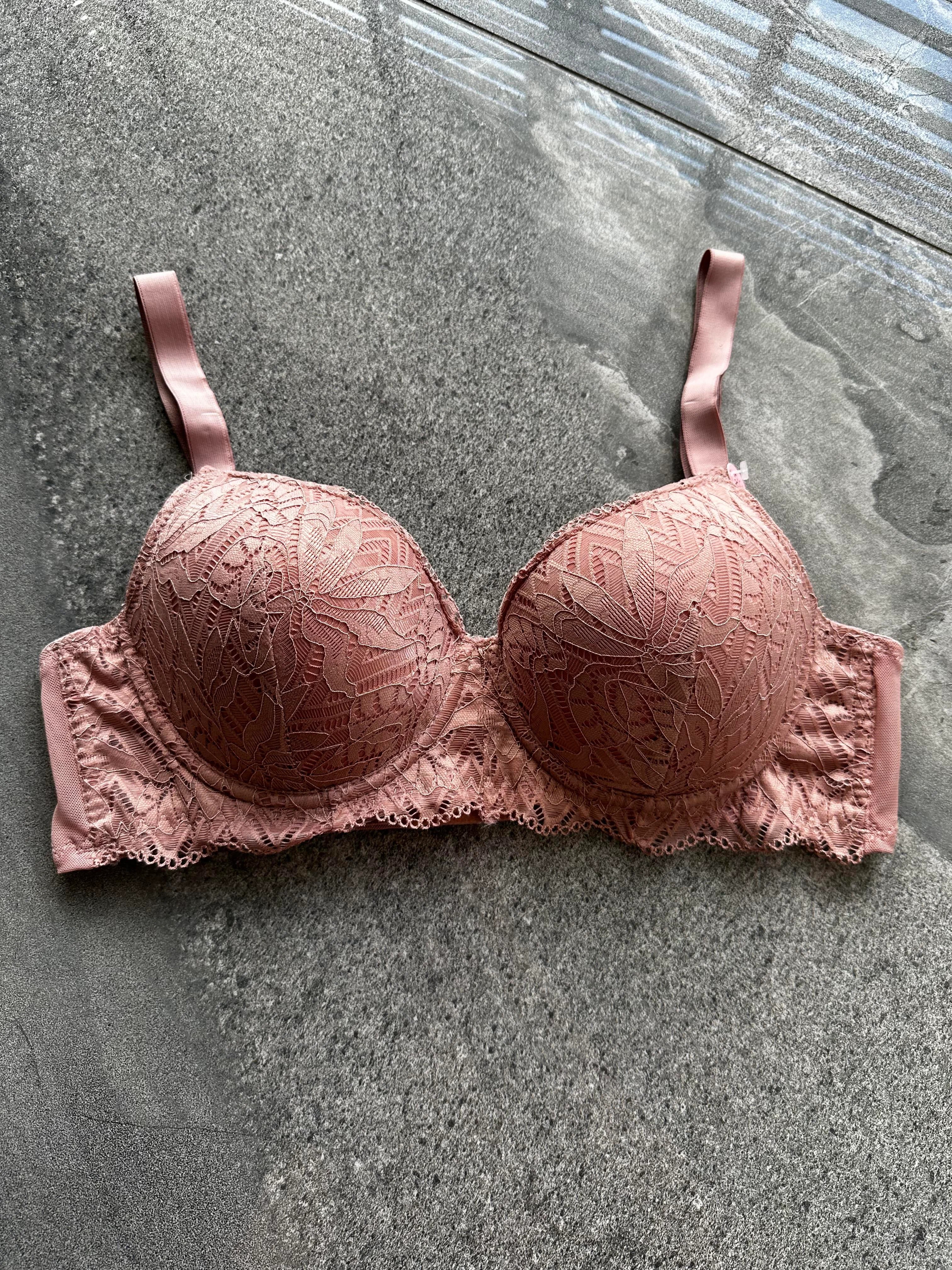 Pudra 676 Dantelli Desteksiz C Kap Sütyen Takımı 215383