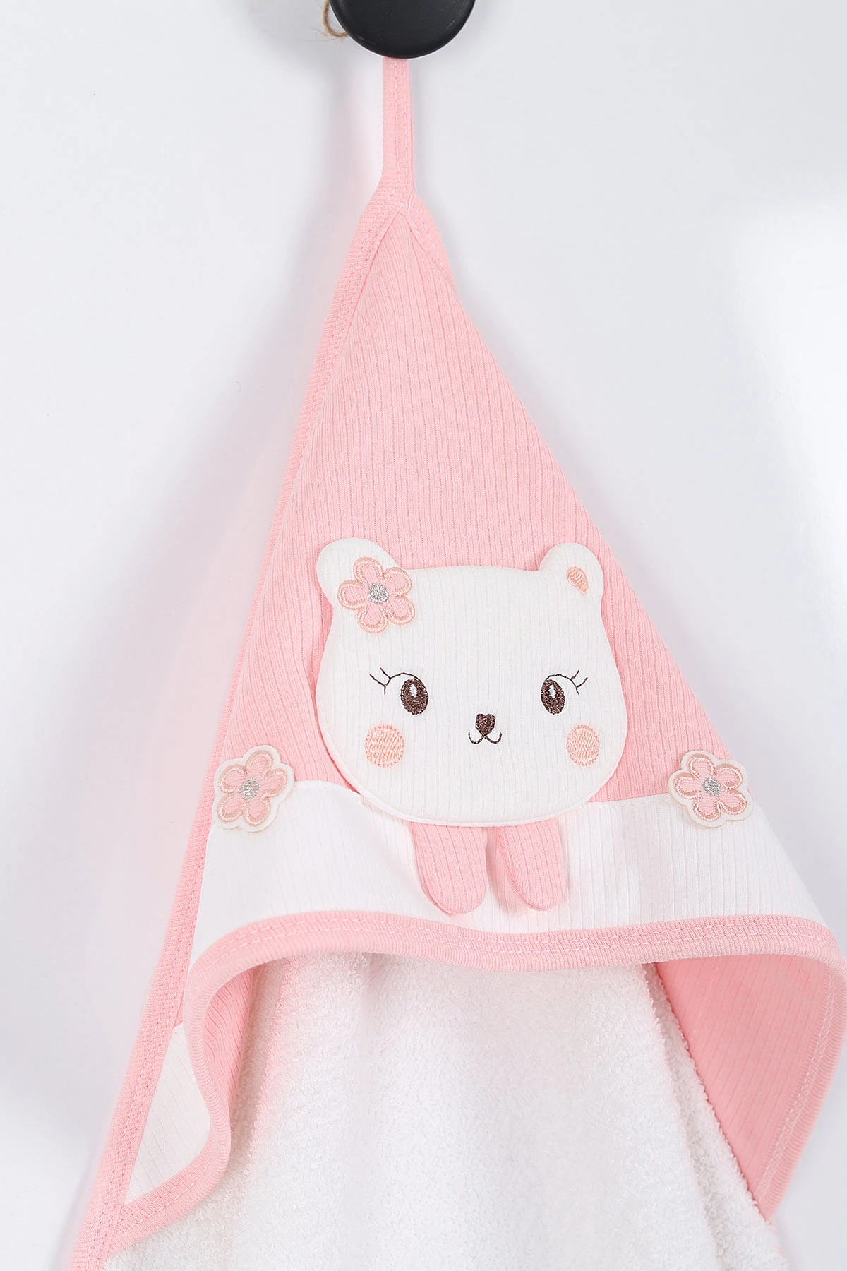 Pudra Çiçekli Kedi Nakışlı Bebe Havlu 302898