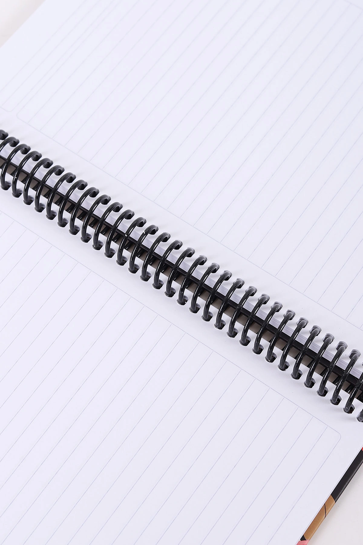 Renkli 17x24 Tokaç Sert Kapak Çizgili Defter 96 Yaprak 442686
