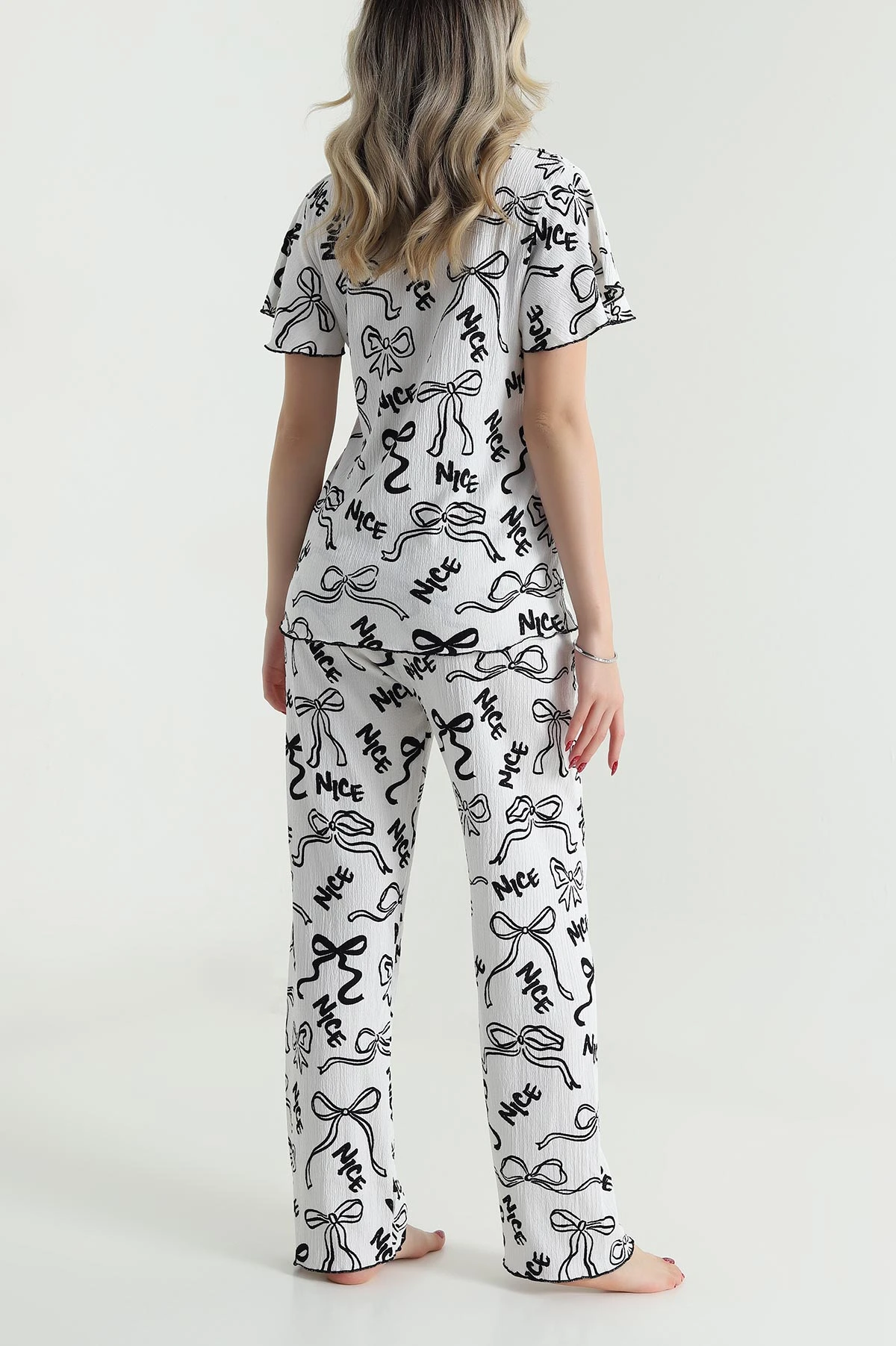 Renkli Düğmeli Bürümcük Kadın Pijama Takımı 479563