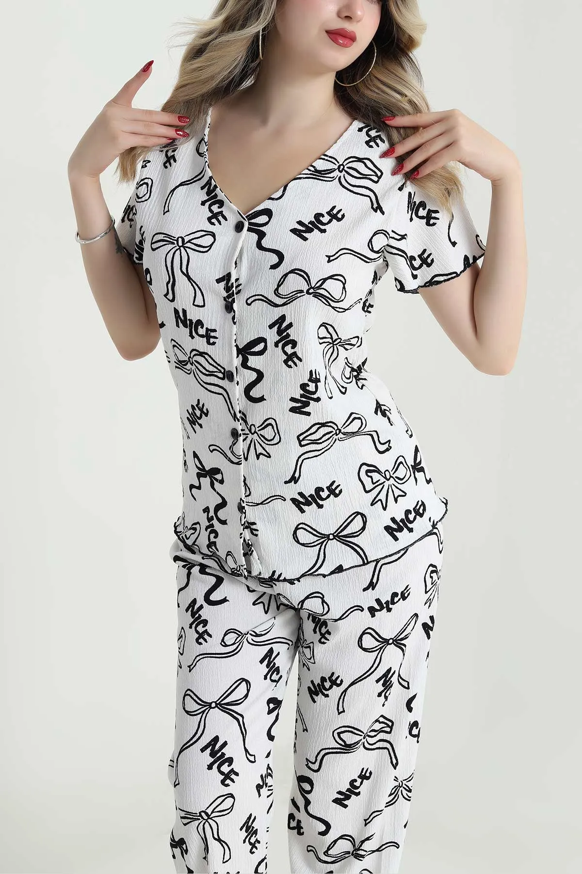 Renkli Düğmeli Bürümcük Kadın Pijama Takımı 479563