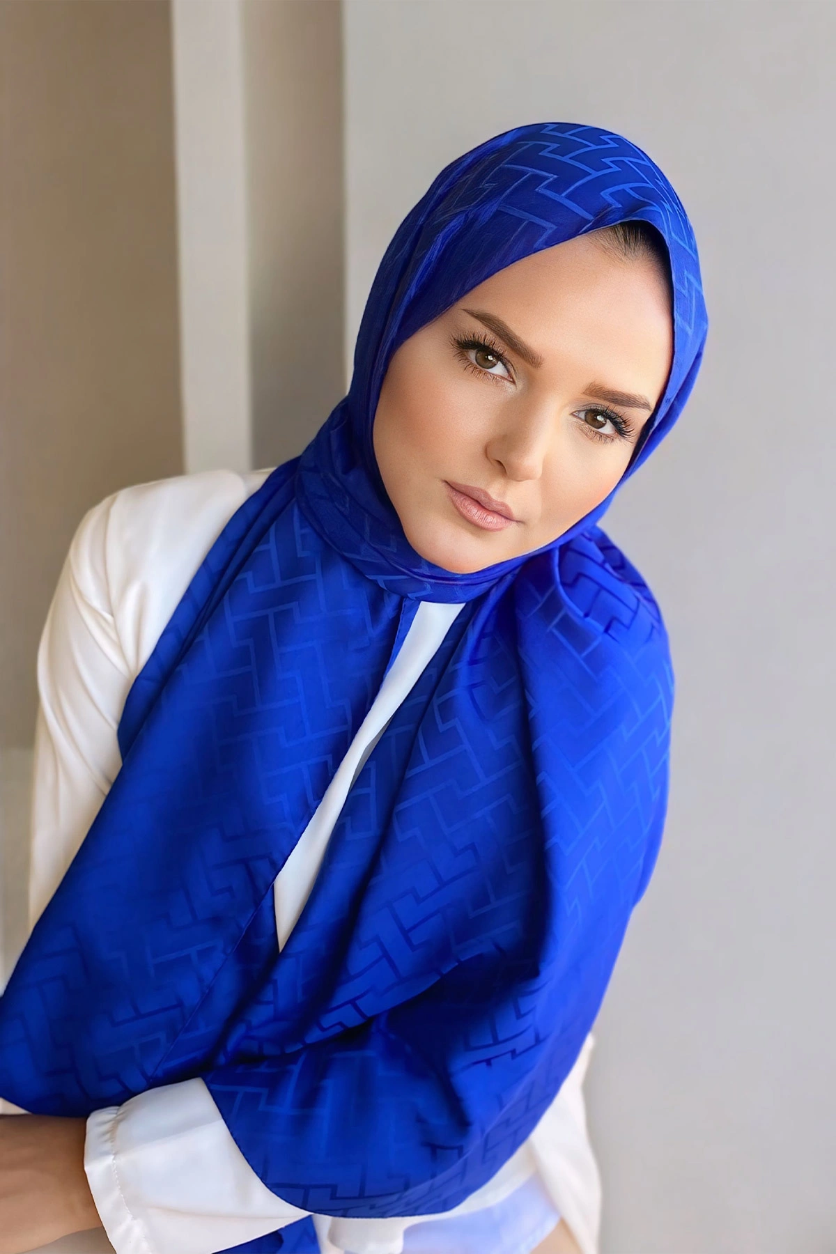 Saks Mavisi 180x70 Jakar İpeksi Labirent Desen Şal 270909