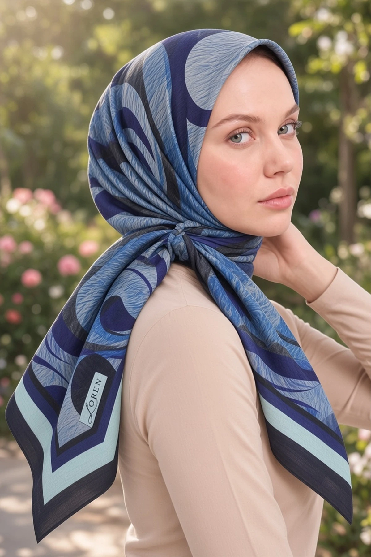 Saks Mavisi 90x90 Cm Dijital Baskılı Armonia Desen Soft Eşarp 498625