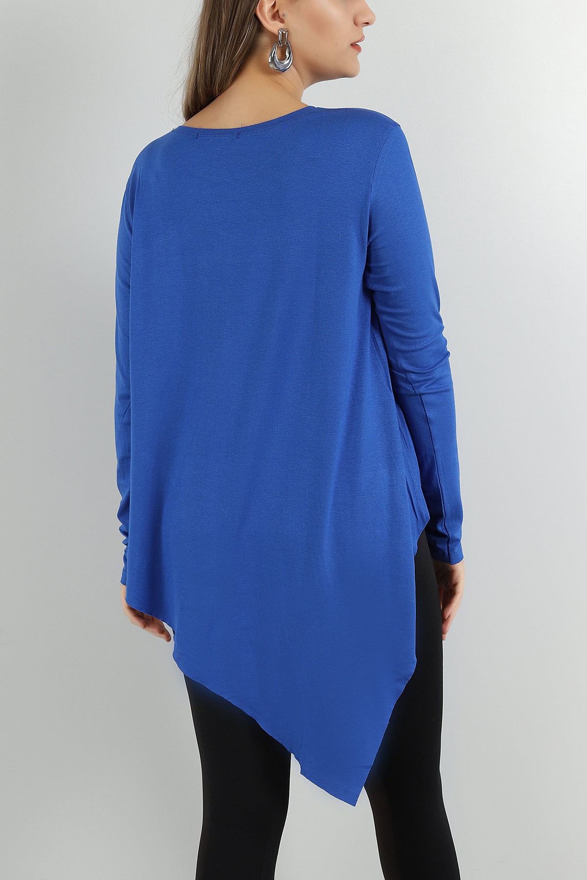 Saks Mavisi Asimetrik Kesim Viskon Bluz 147690