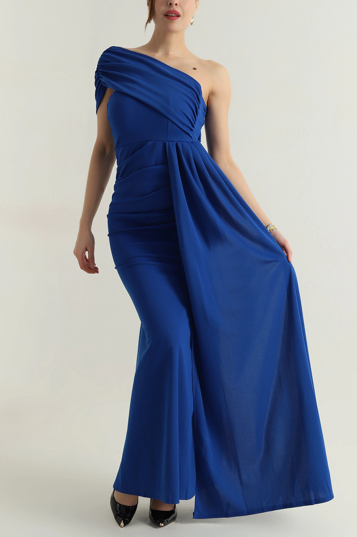 Saks Mavisi Jakarlı Crep Tek Omuz Kadın Abiye Elbise 413308