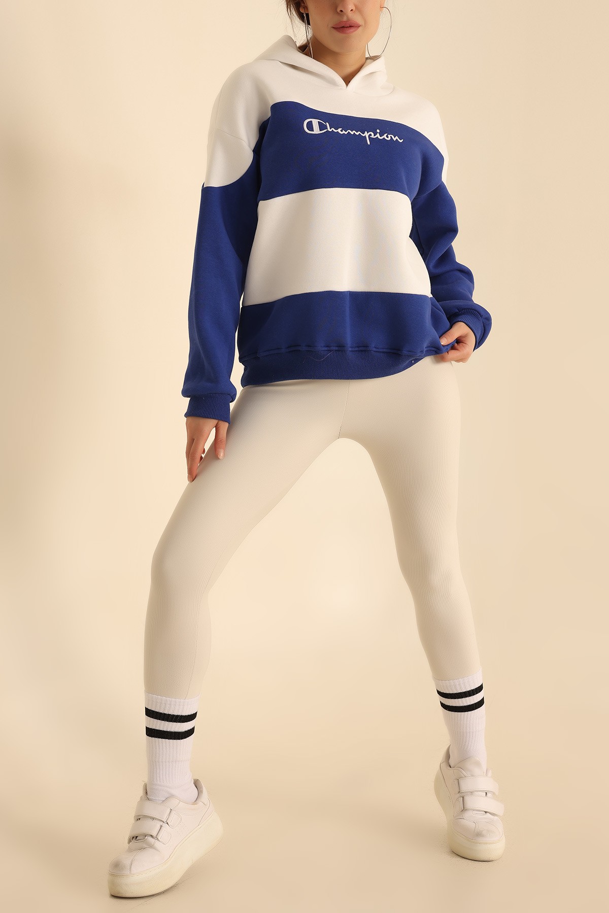 Saks Mavisi Nakışlı Şardonlu Owersize Sweat 216702